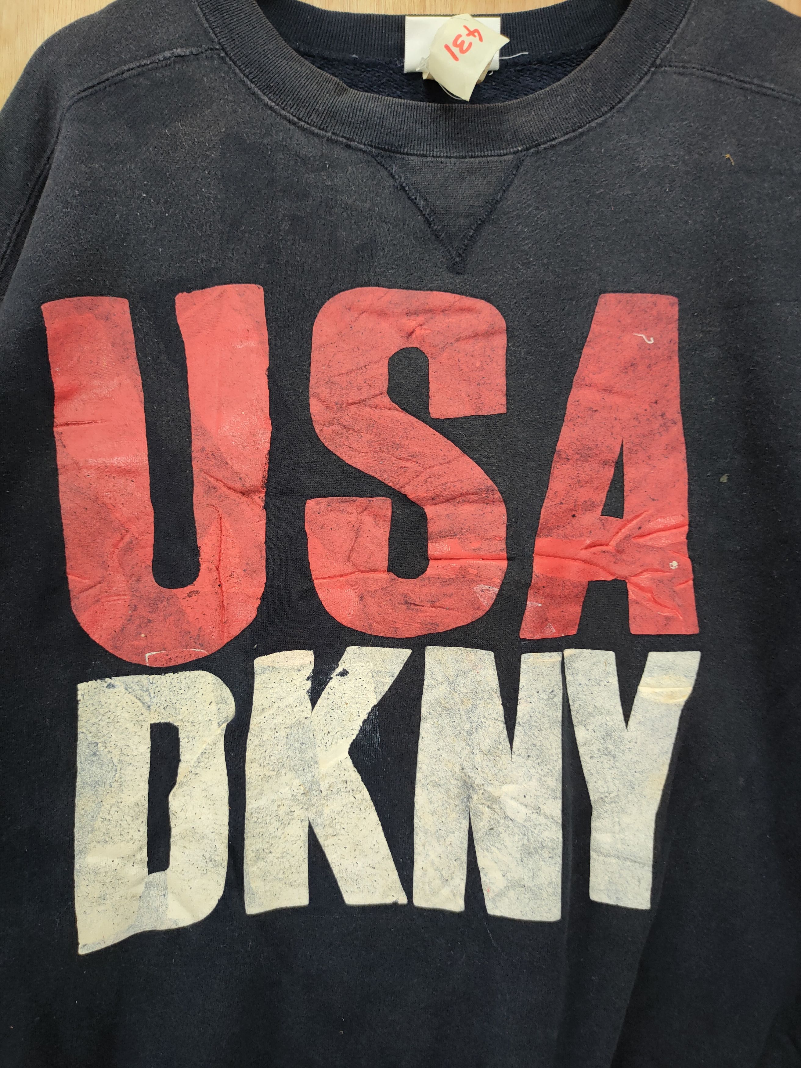 DKNY DL DKNY USA big spell dirty thrashed baggie sweatshirt #431 Size US L / EU 52-54 / 3 - 4 Thumbnail