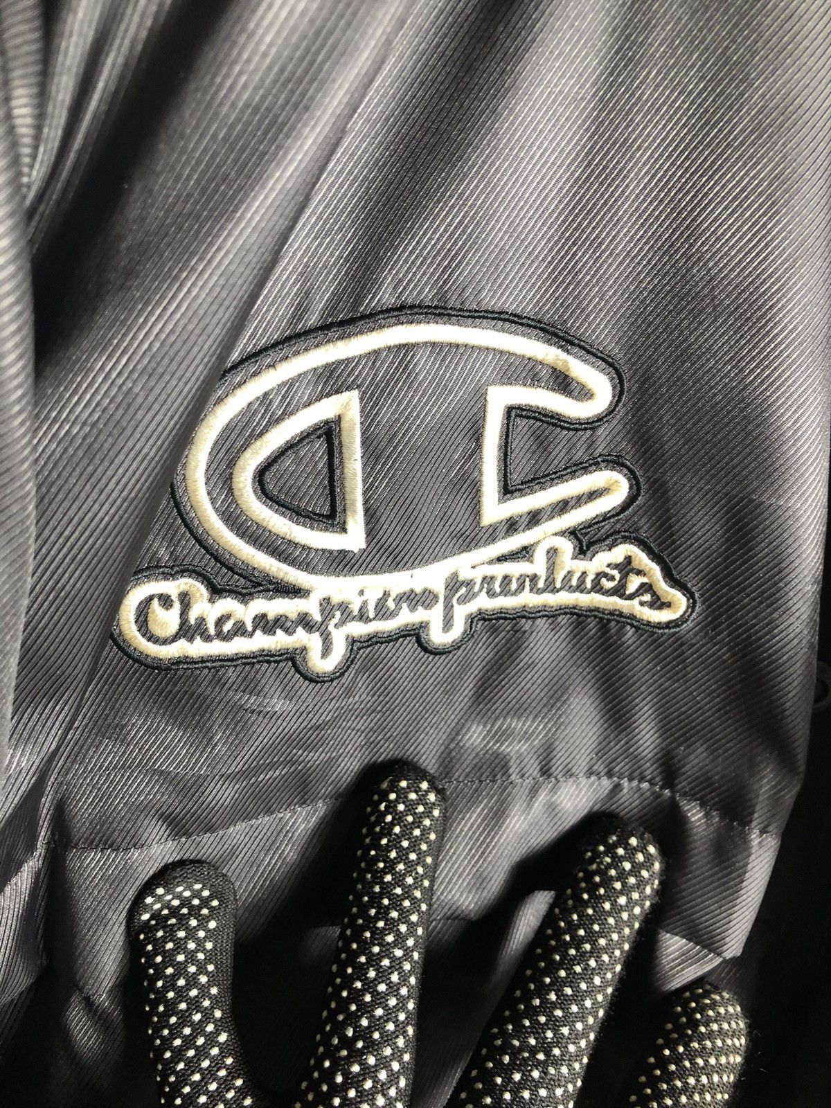 Champion × Vintage Vintage Champion Big logo long jacket Size US XL / EU 56 / 4 - 4 Thumbnail