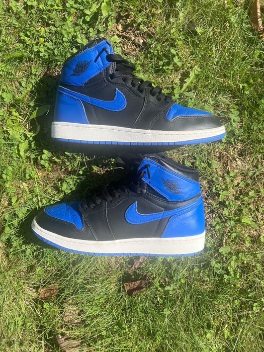 royal blue and grey jordans