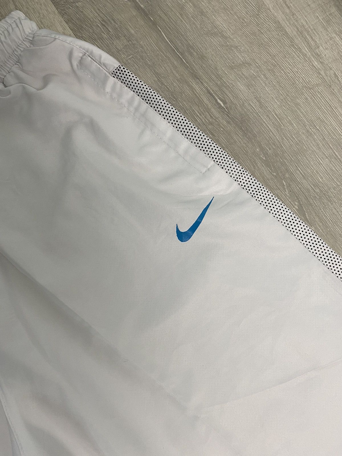 Nike Nike AIR vintage white track pants small swoosh 2000s Size US 34 / EU 50 - 2 Thumbnail