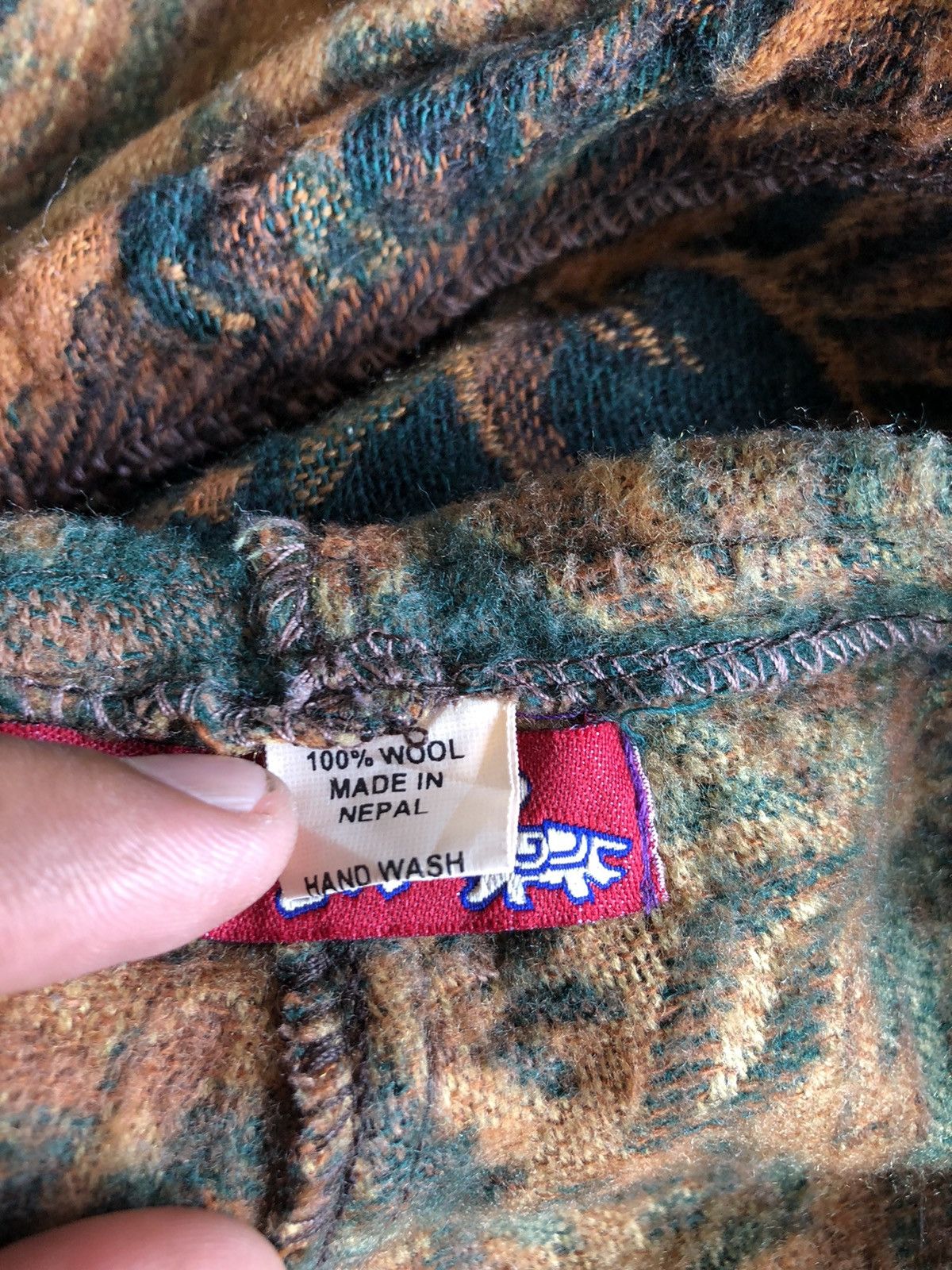 Japanese Brand Body wrapped scarf wool designer made in India Size ONE SIZE - 6 Thumbnail
