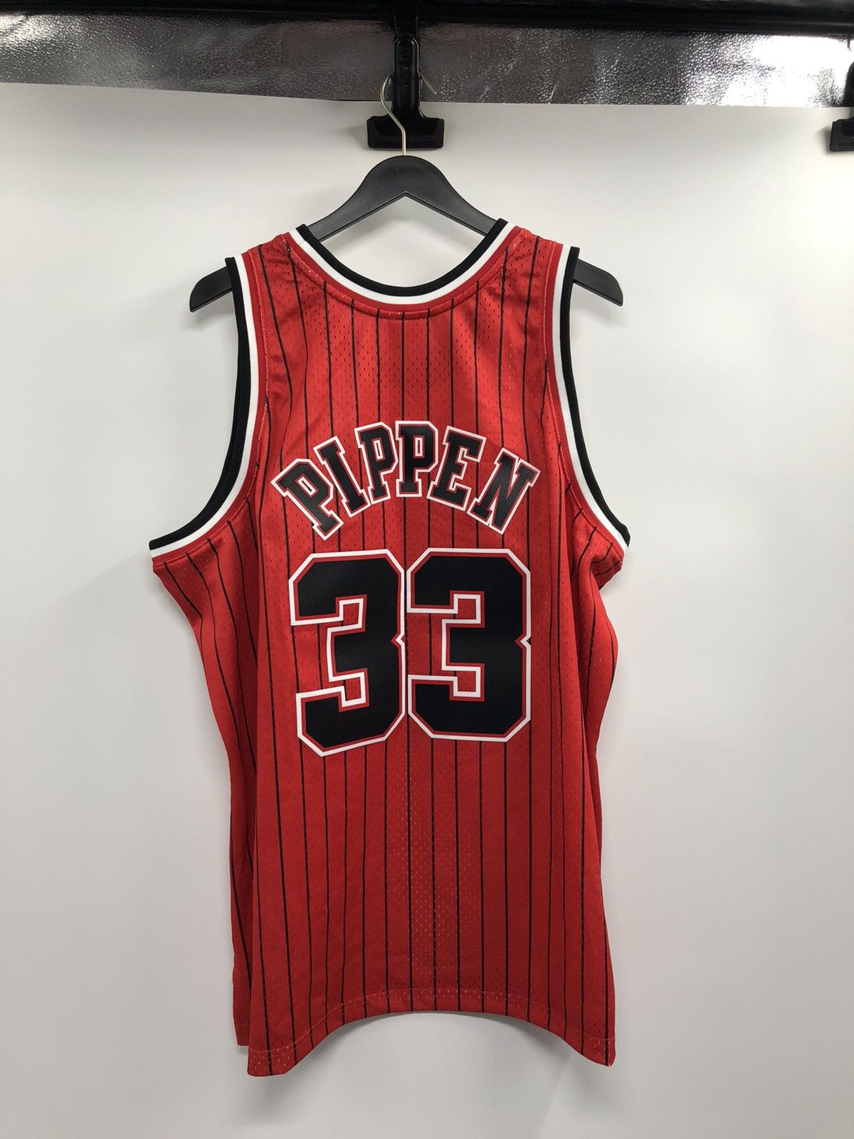 pippen mitchell and ness jersey