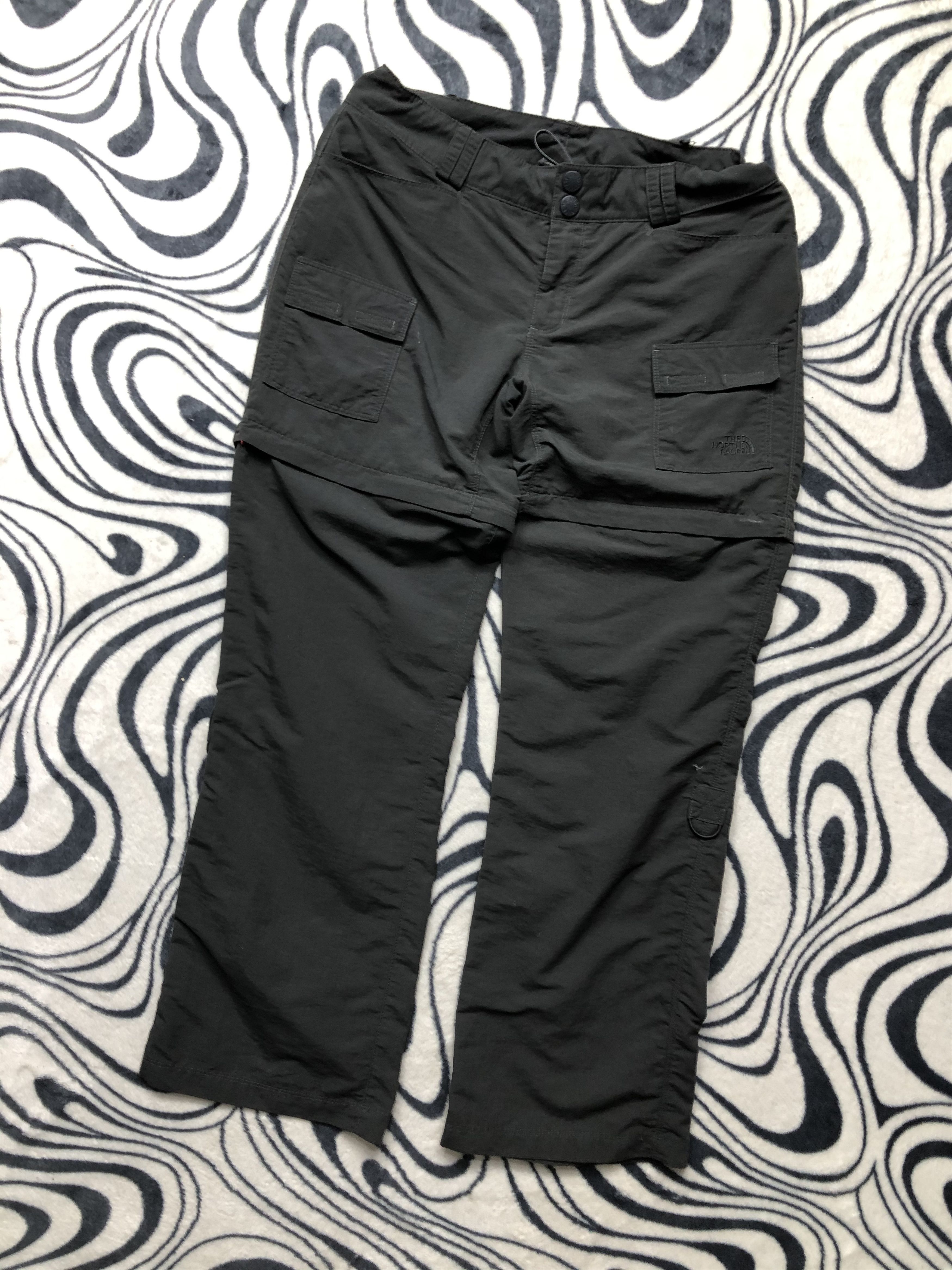 The North Face × Vintage The North Face WMNS Transformer Pants Shorts TNF Size 28" / US 6 / IT 42 - 1 Thumbnail
