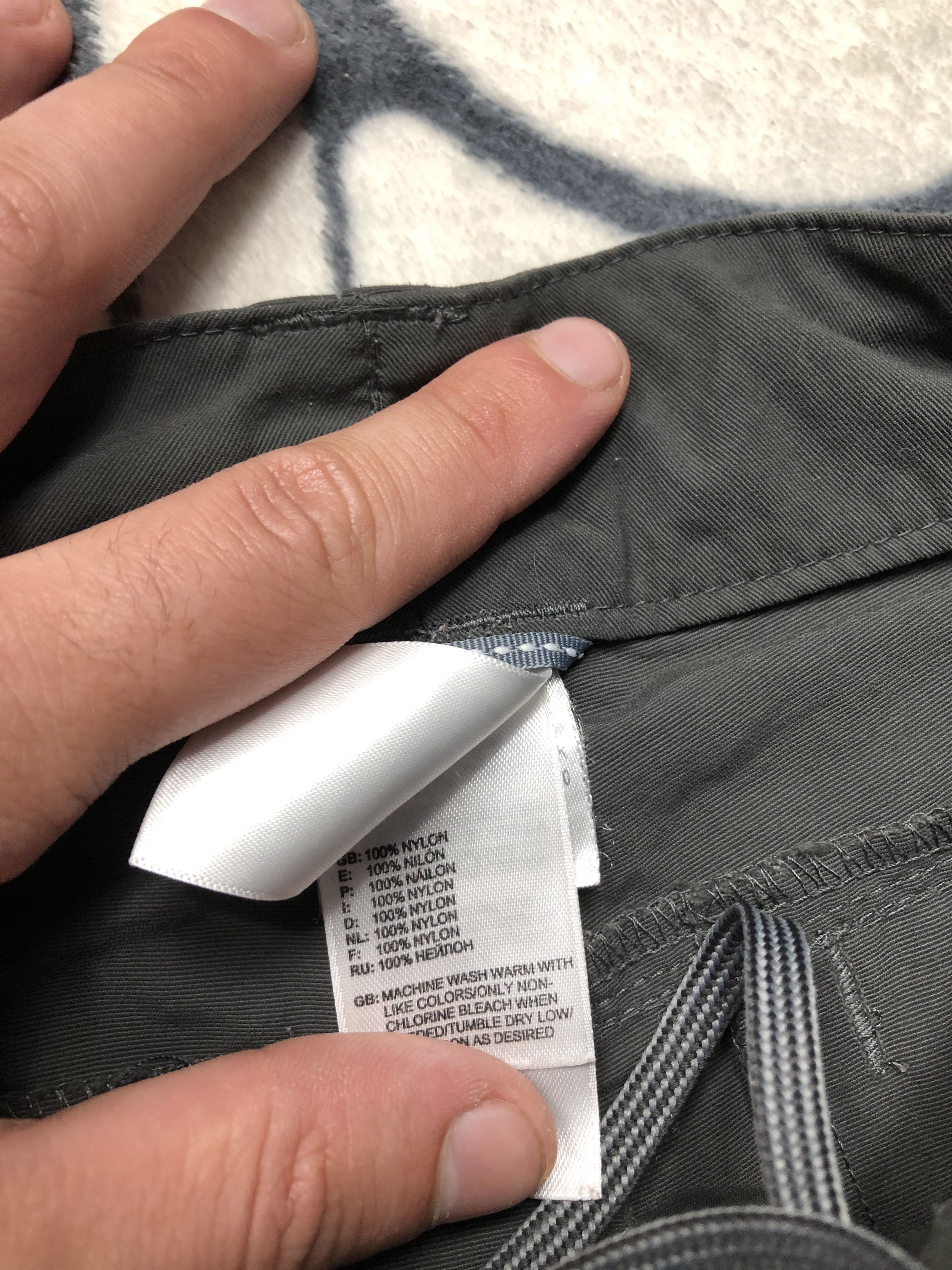 The North Face × Vintage The North Face WMNS Transformer Pants Shorts TNF Size 28" / US 6 / IT 42 - 5 Thumbnail