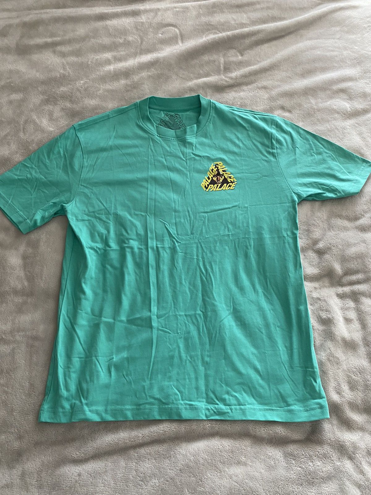 Palace Rare Palace Tri-Ferg T-Shirt Size US L / EU 52-54 / 3 - 1 Thumbnail