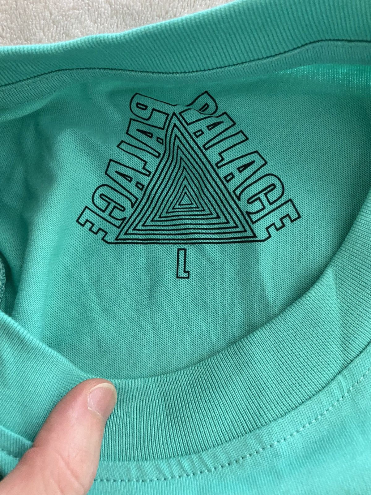 Palace Rare Palace Tri-Ferg T-Shirt Size US L / EU 52-54 / 3 - 3 Thumbnail