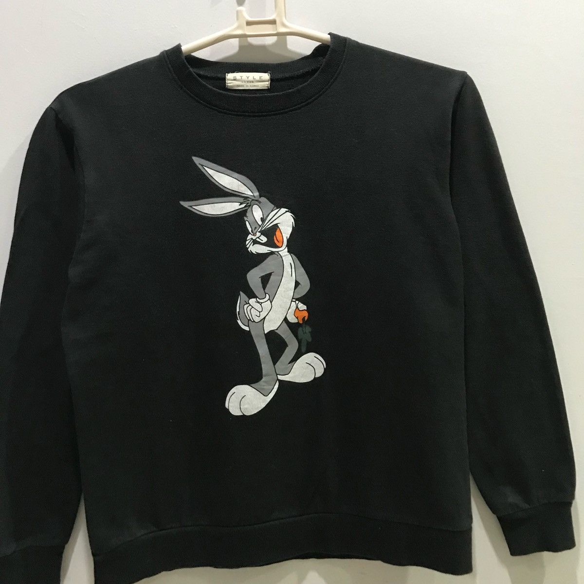 Japanese Brand × Vintage Style Bugs Bunny Sweatshirts Size M Size US M / EU 48-50 / 2 - 2 Thumbnail