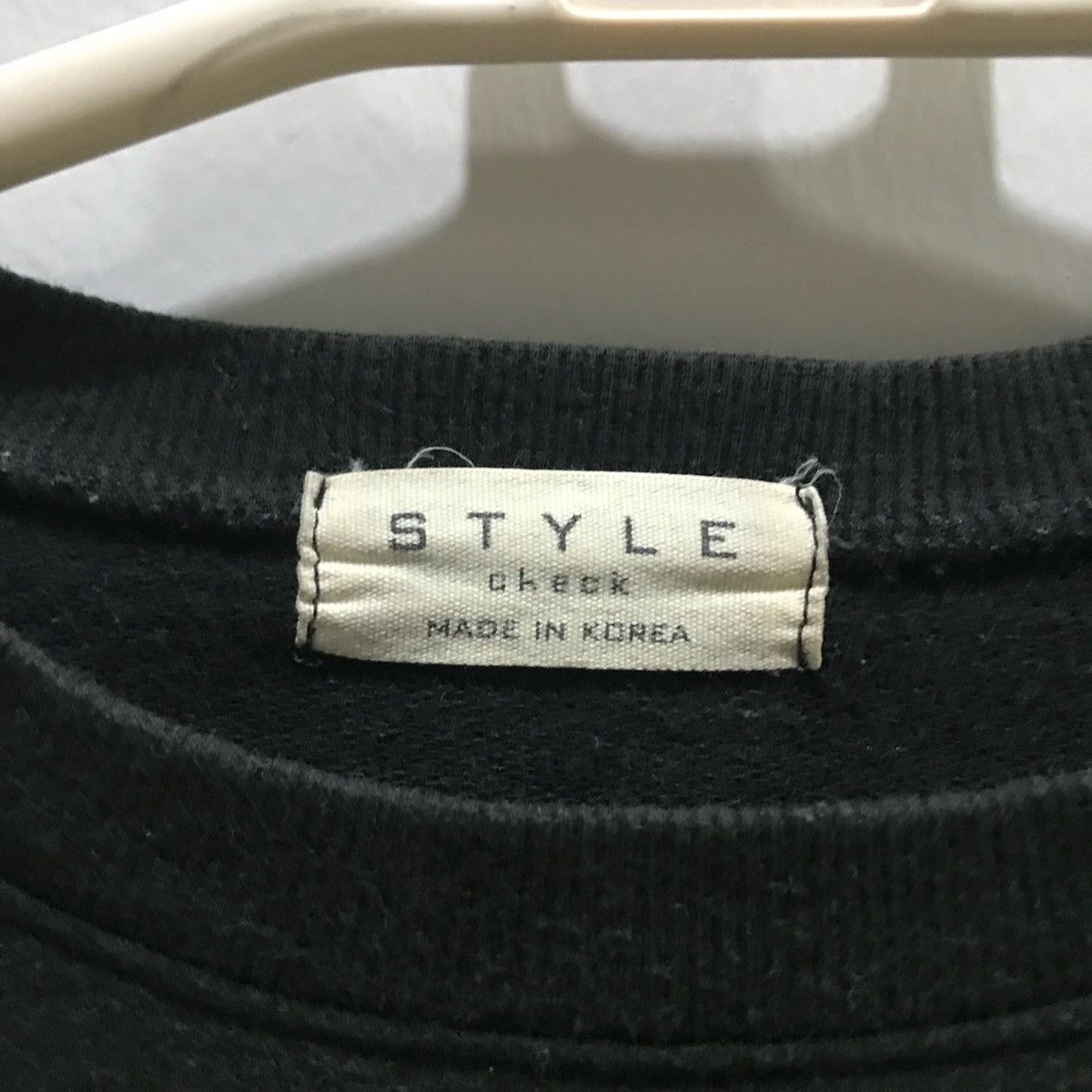 Japanese Brand × Vintage Style Bugs Bunny Sweatshirts Size M Size US M / EU 48-50 / 2 - 3 Thumbnail
