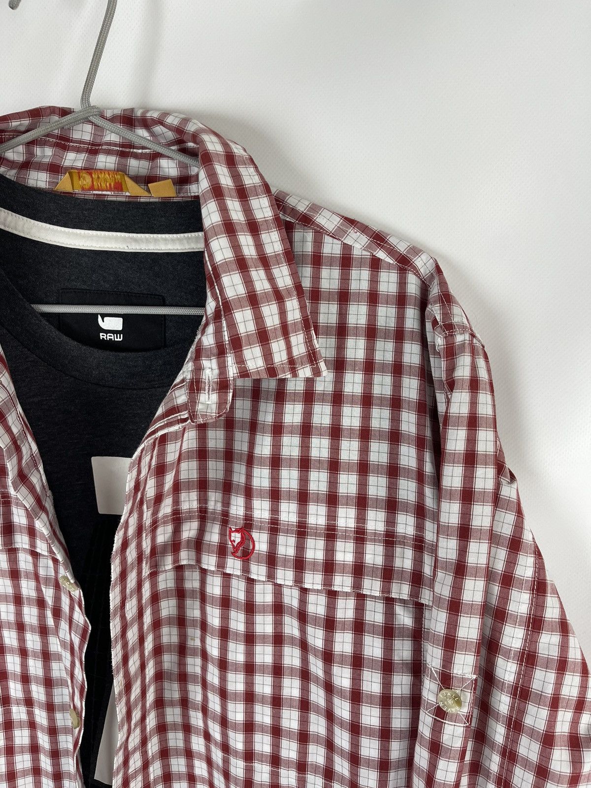 Fjallraven Fjallraven checkered red flannel outdoor shirt overshirt Size US L / EU 52-54 / 3 - 7 Thumbnail