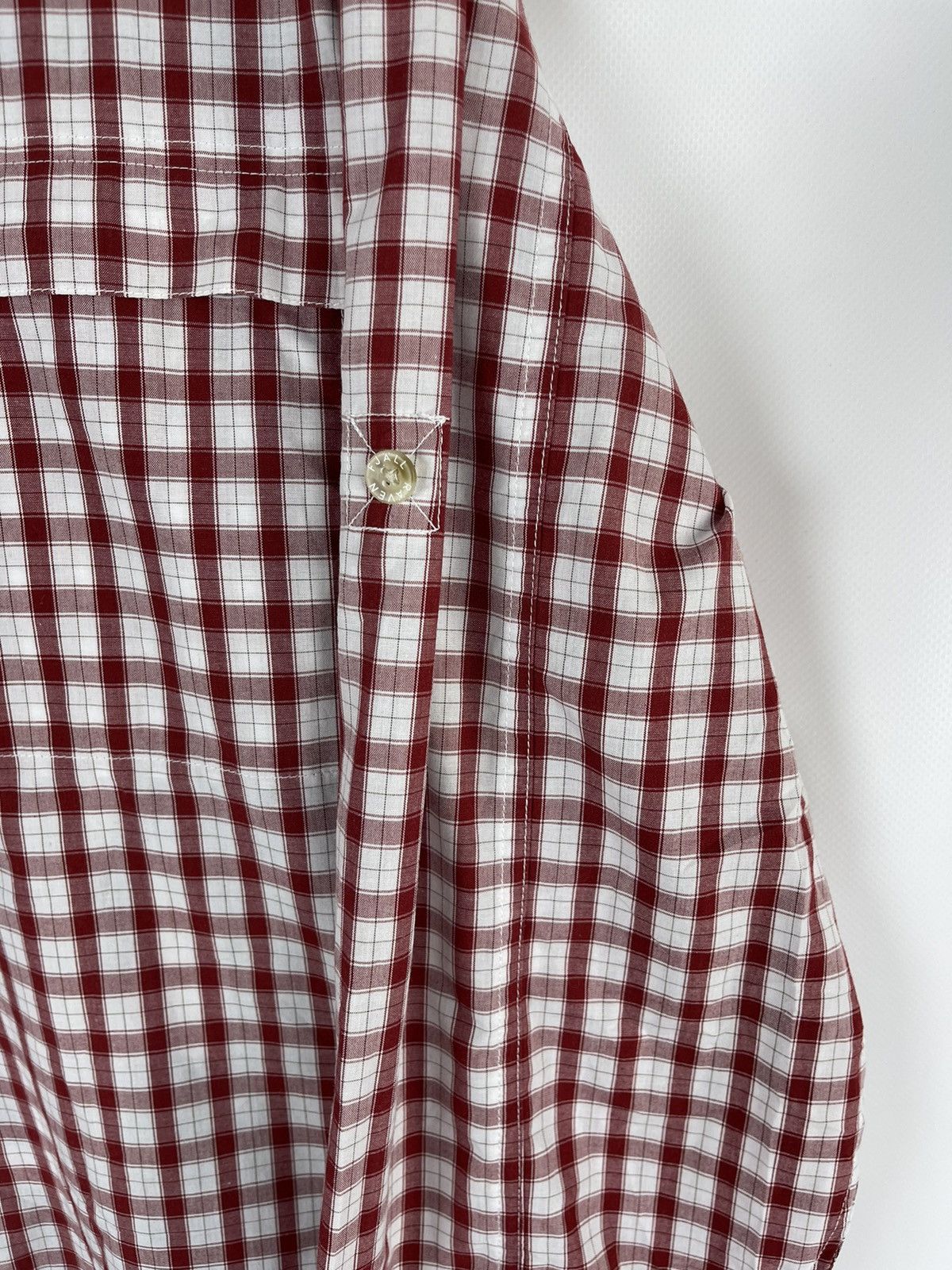 Fjallraven Fjallraven checkered red flannel outdoor shirt overshirt Size US L / EU 52-54 / 3 - 8 Thumbnail
