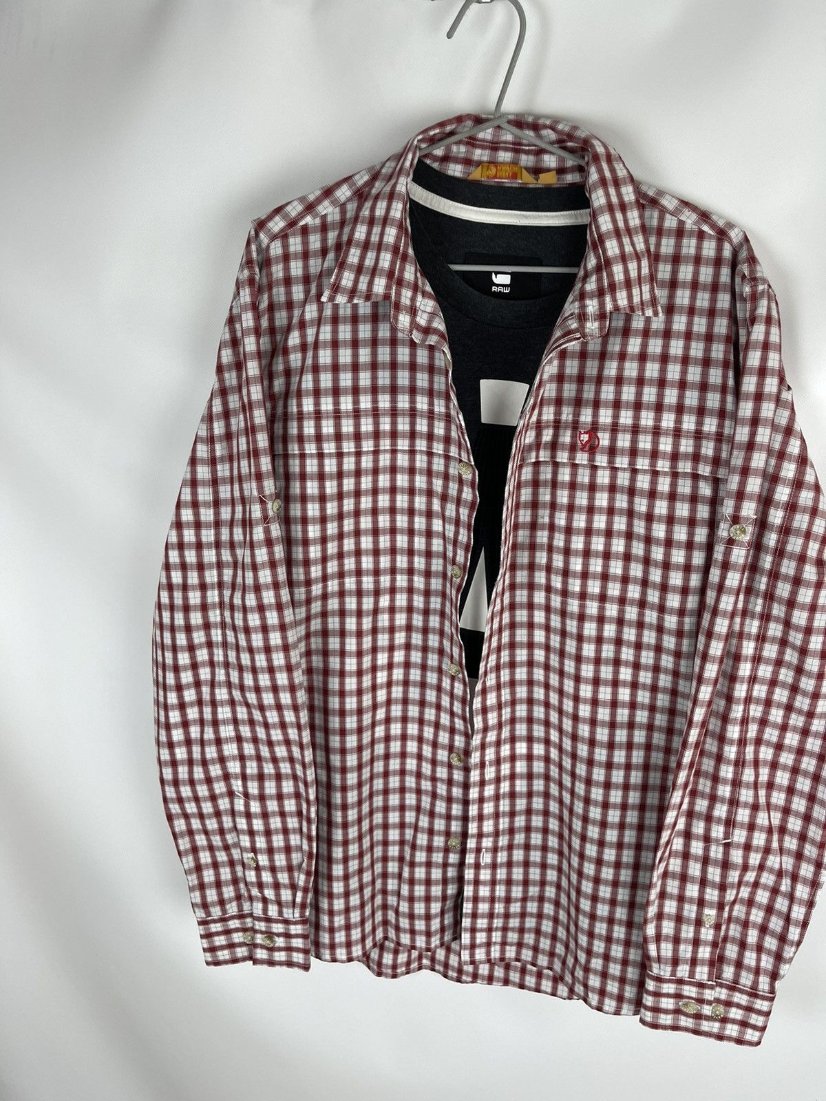 Fjallraven Fjallraven checkered red flannel outdoor shirt overshirt Size US L / EU 52-54 / 3 - 5 Thumbnail