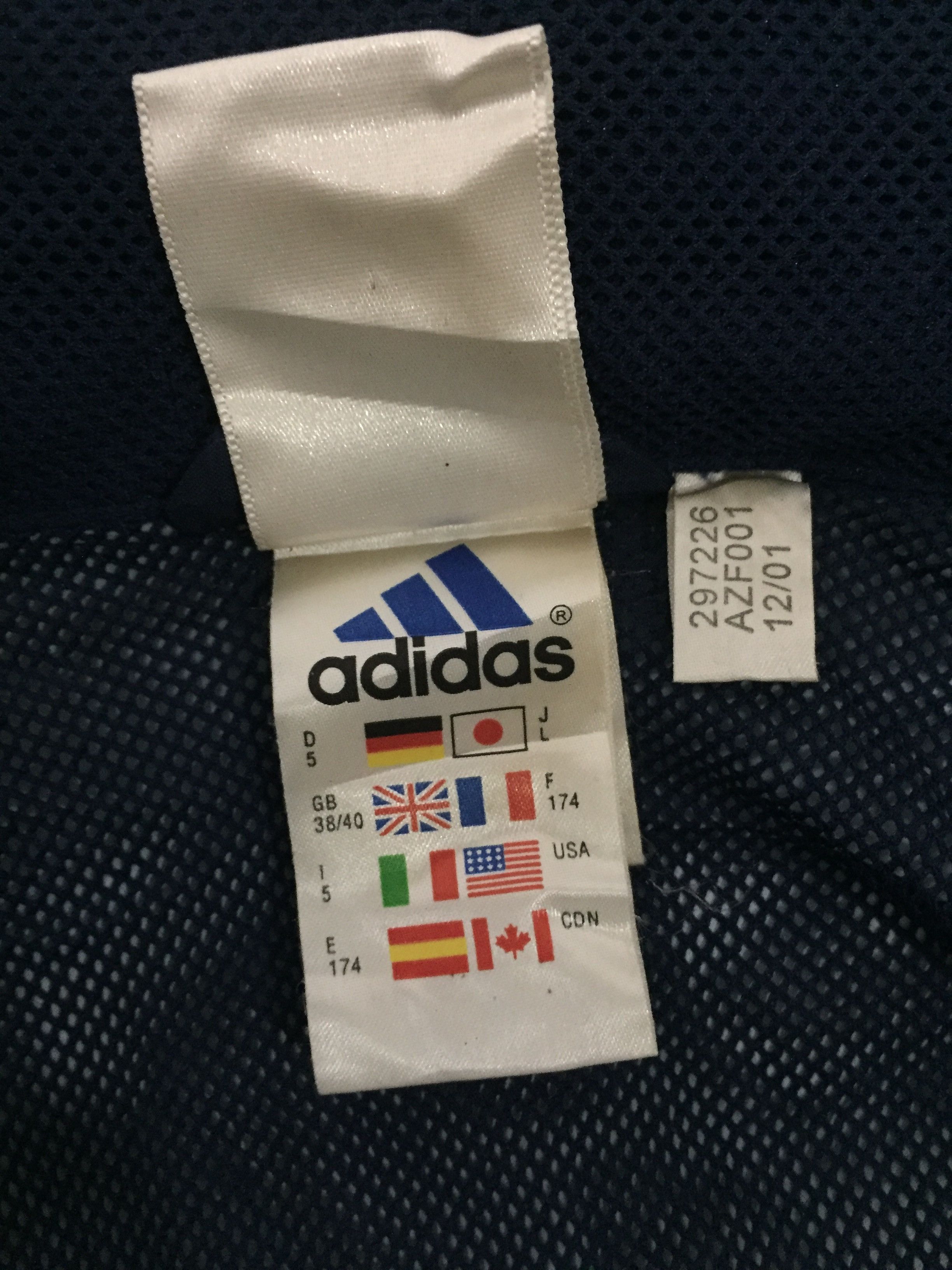 Adidas Vintage Adidas France Windbreaker Jacket Size US L / EU 52-54 / 3 - 7 Thumbnail