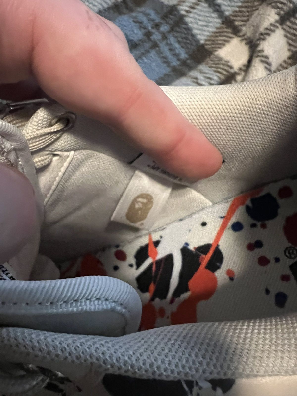 Bape A Bathing Ape Paint Splatter Bape Sta Ivory Size US 12 / EU 45 - 9 Thumbnail