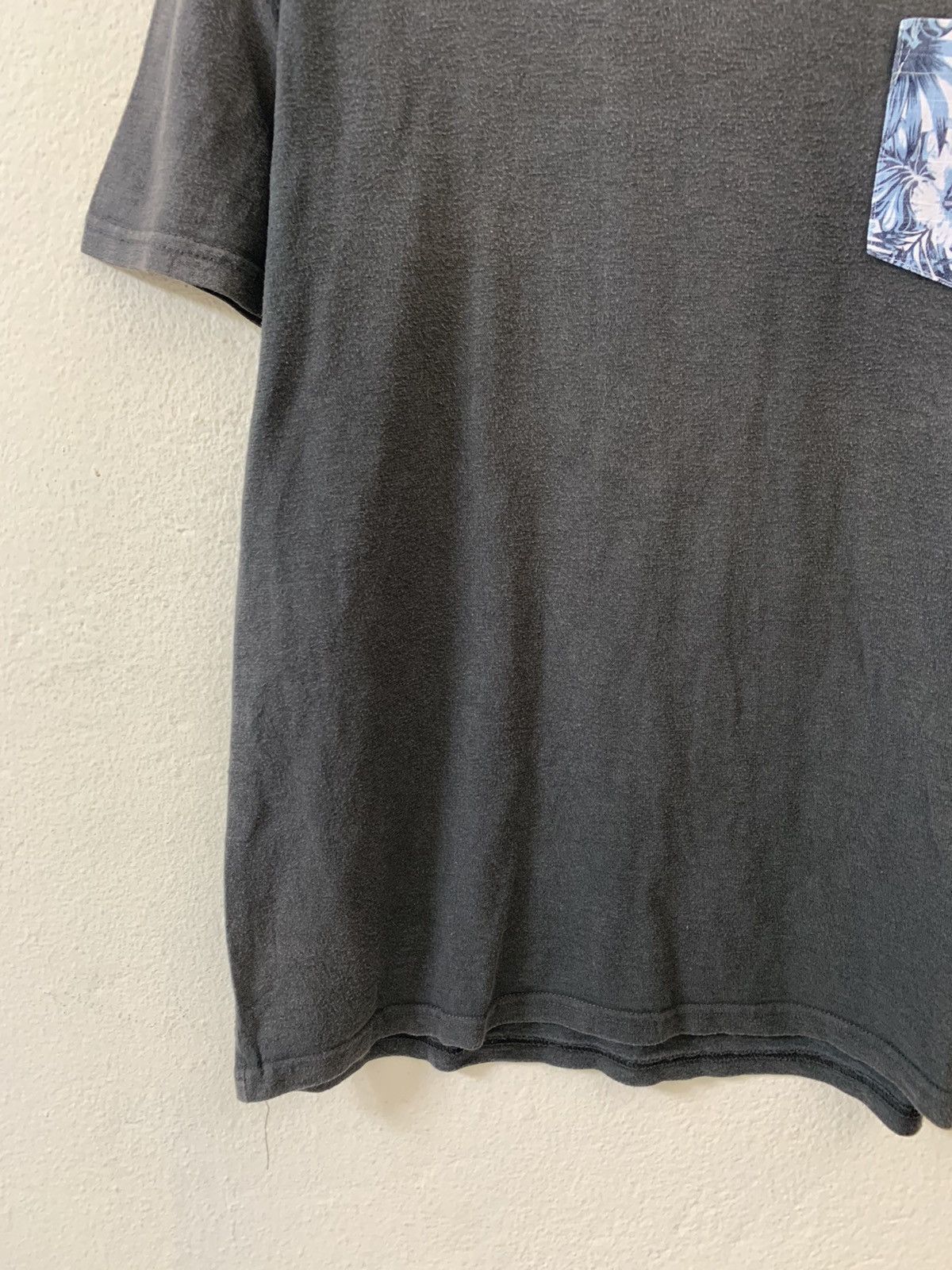 Hang Ten Hang Ten Single Pocket Tee Size US L / EU 52-54 / 3 - 3 Thumbnail