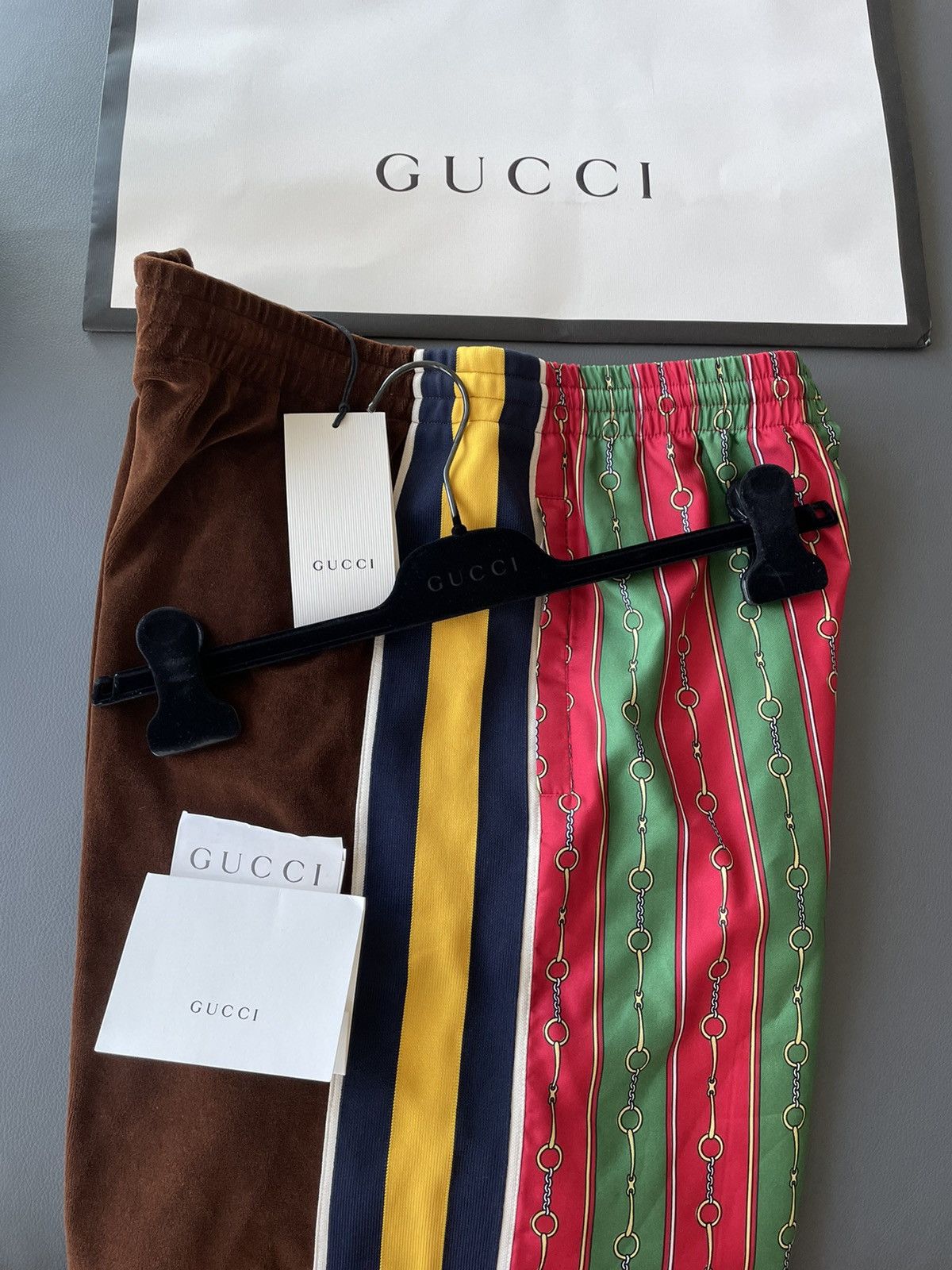 Gucci Rare $1,650 Brand New Super Runway Velvet Horsebit Shorts Size US 34 / EU 50 - 16 Thumbnail