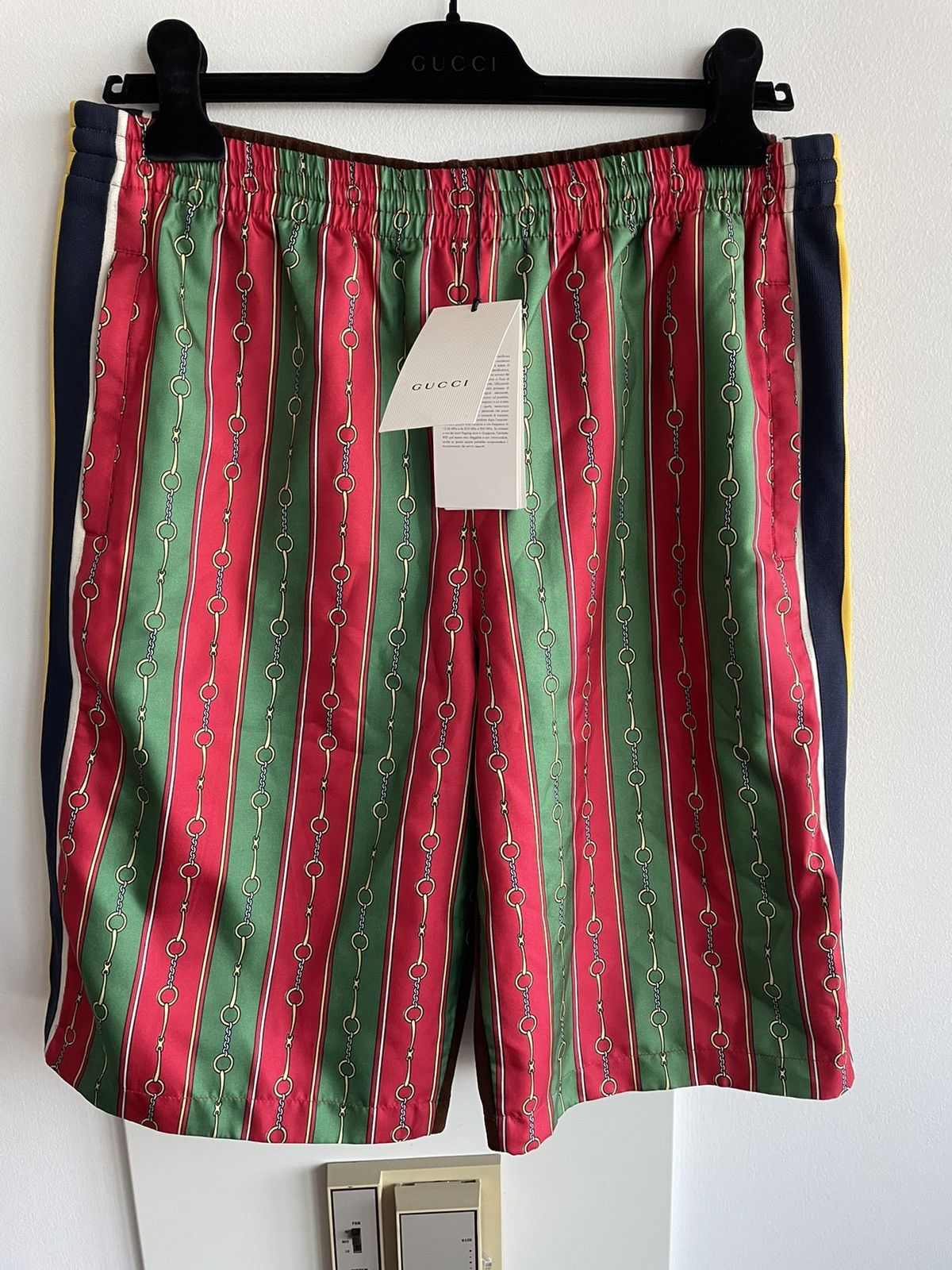 Gucci Rare $1,650 Brand New Super Runway Velvet Horsebit Shorts Size US 34 / EU 50 - 3 Thumbnail