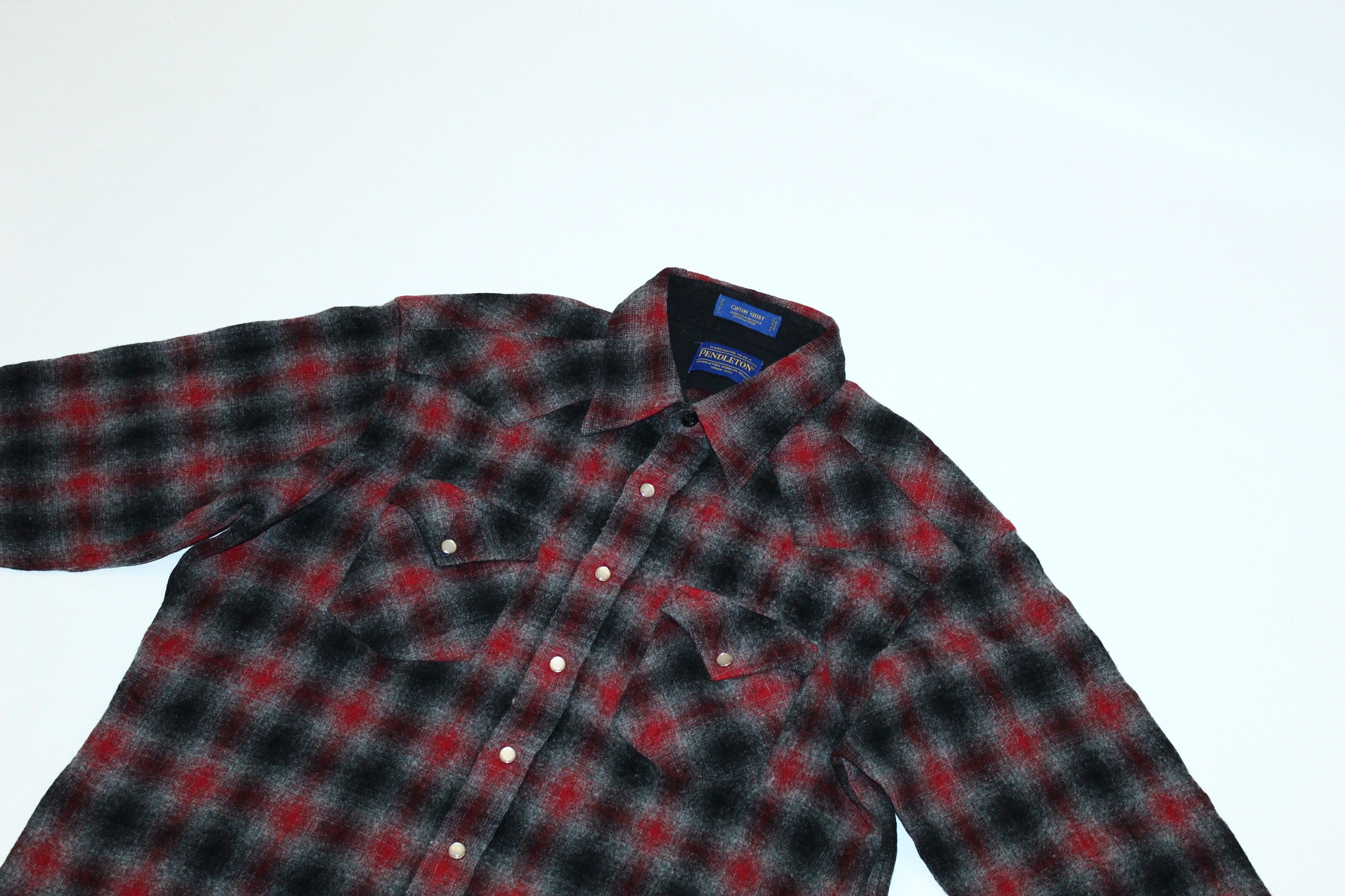 Pendleton Vtg 90's Pendleton Virgin Wool Canyon Shirt Western Plaid Size US L / EU 52-54 / 3 - 2 Thumbnail