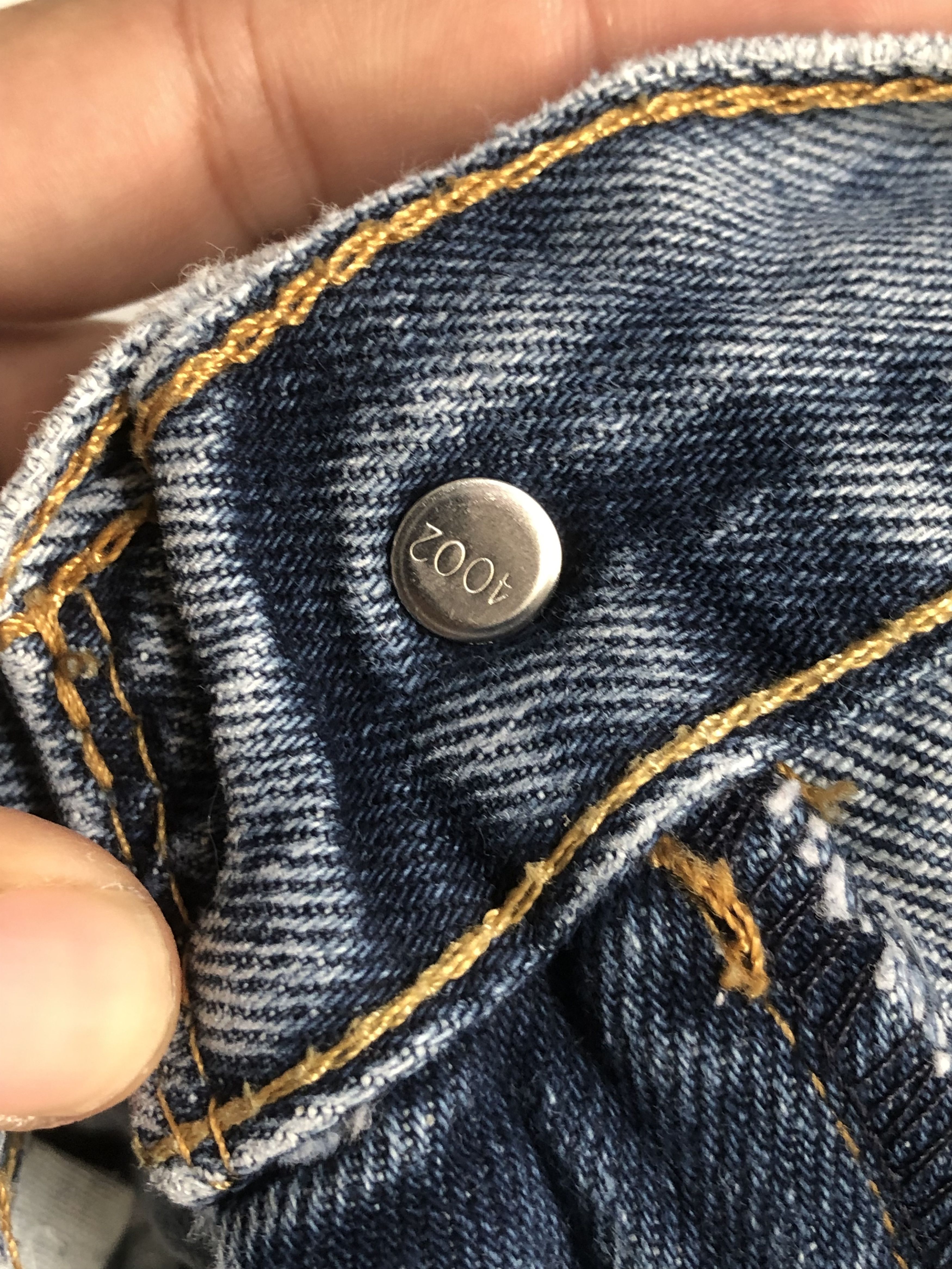 Levi's × Vintage Vintage Levis 550 Relaxed Fit Jean L337 Size US 34 / EU 50 - 6 Thumbnail