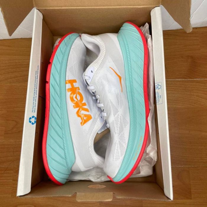 hoka men's carbon x 2