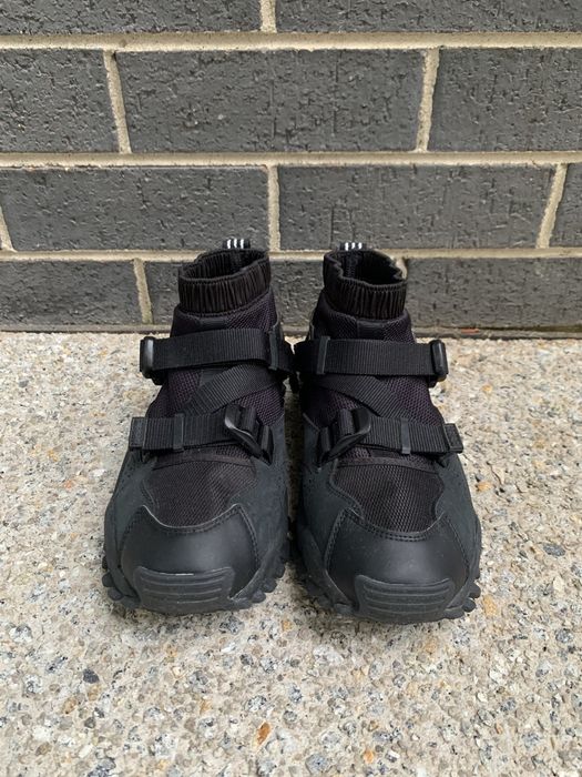 adidas hyke shoes