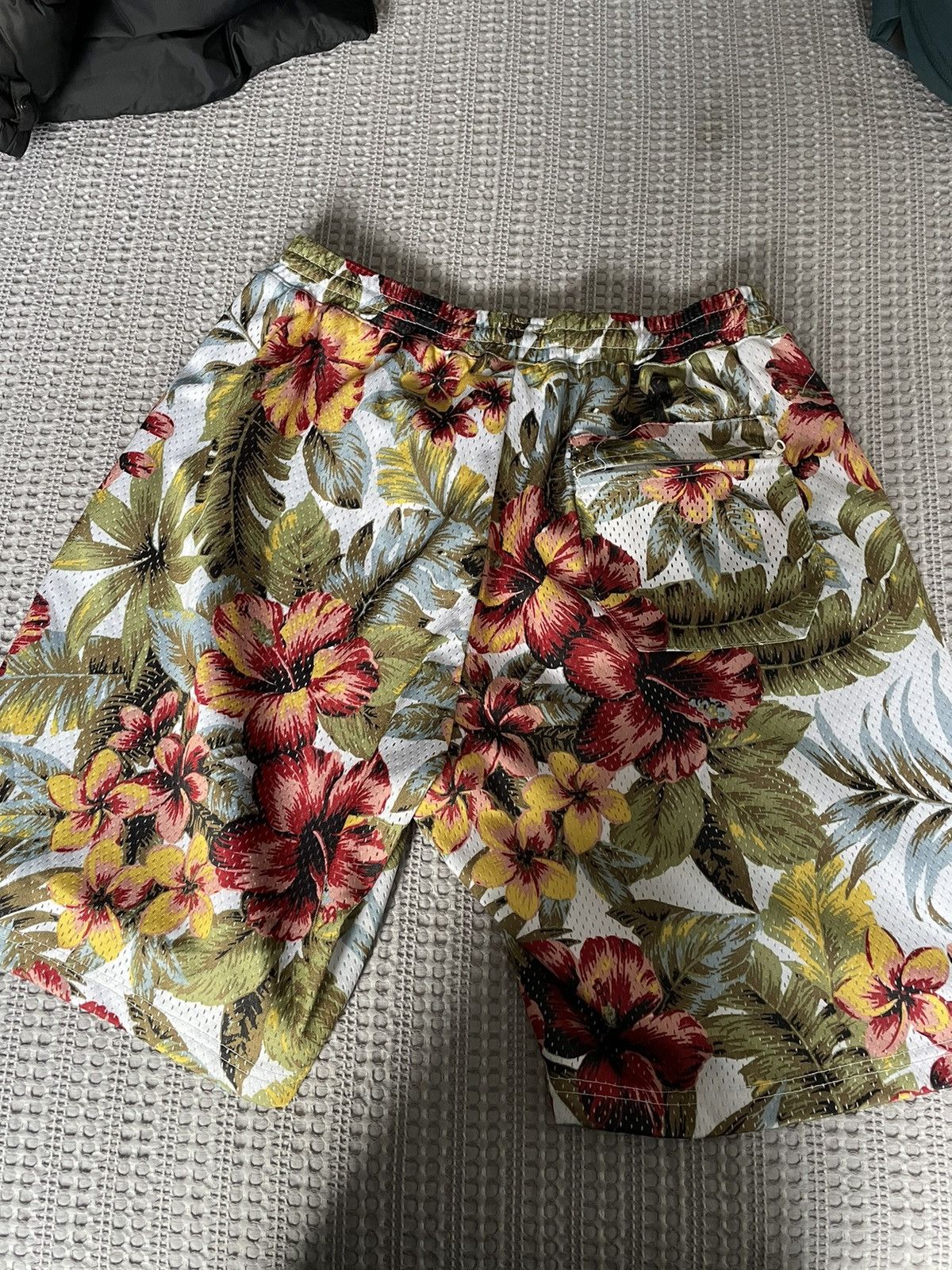Stussy floral stussy shorts Size US 32 / EU 48 - 2 Thumbnail