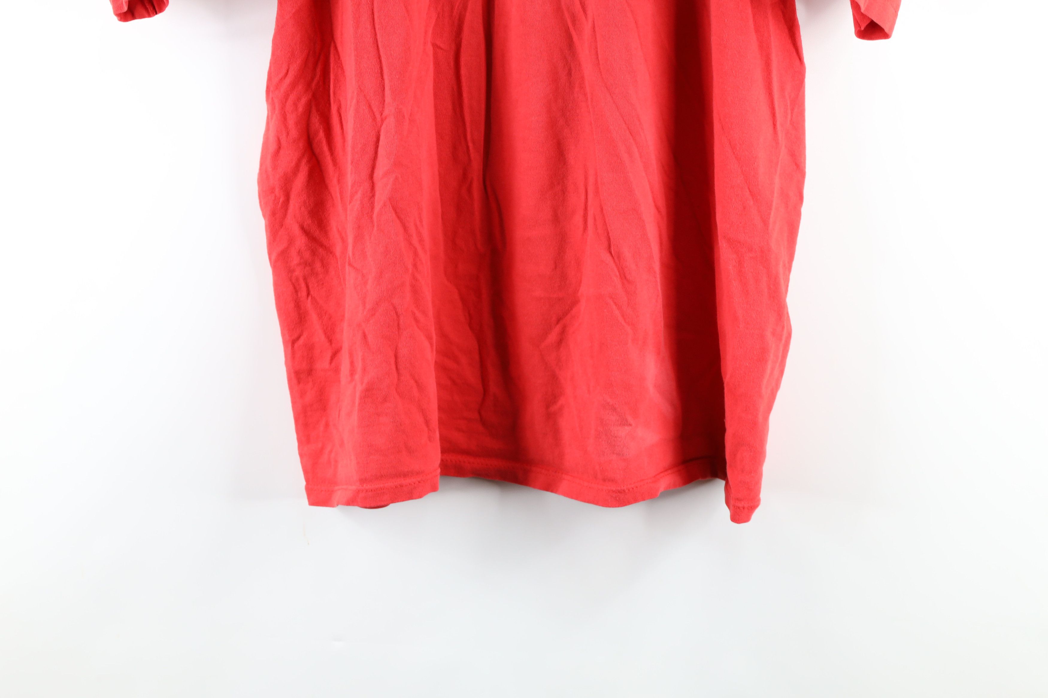 Vintage Vintage 80s Streetwear Thrashed Hawaii Surfing T-Shirt Red Size US XL / EU 56 / 4 - 3 Thumbnail