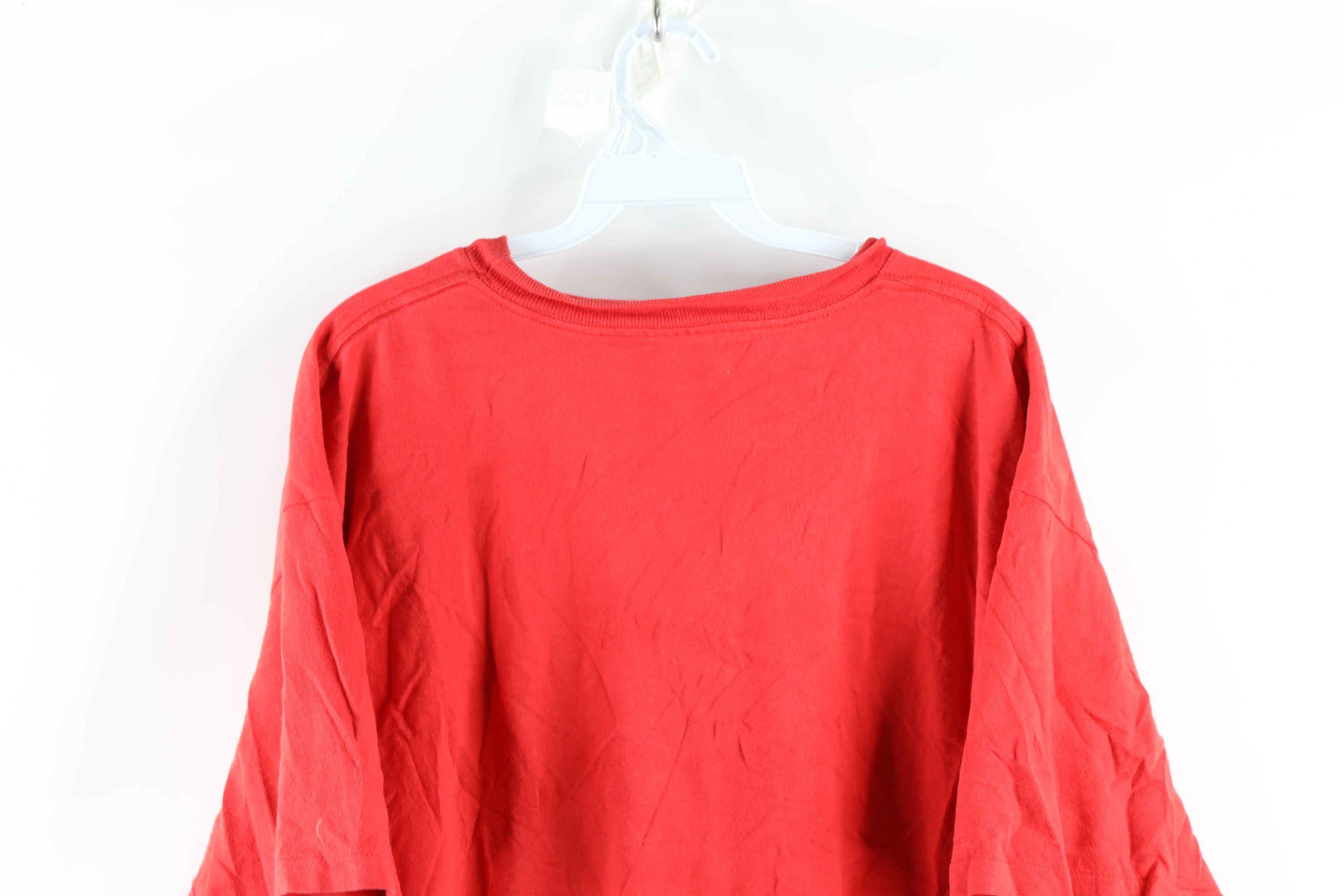 Vintage Vintage 80s Streetwear Thrashed Hawaii Surfing T-Shirt Red Size US XL / EU 56 / 4 - 11 Thumbnail