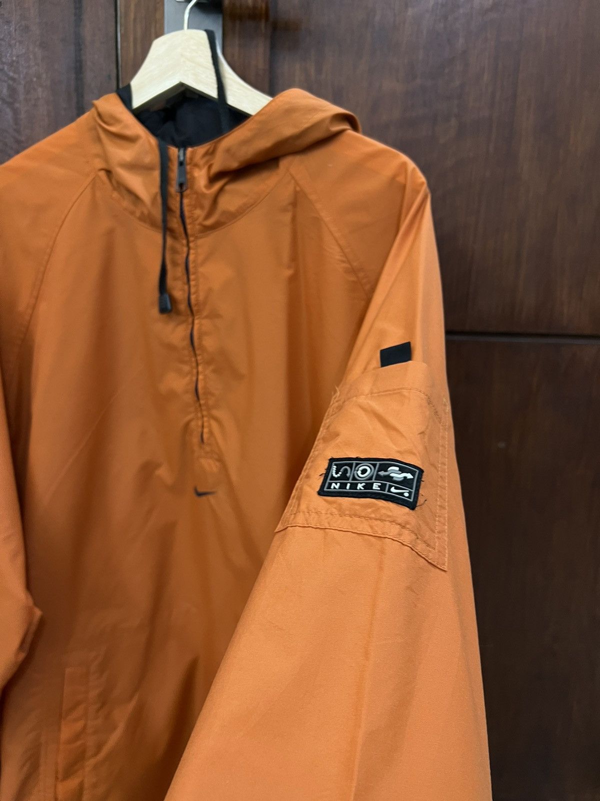 Nike × Vintage Nike Small Swoosh Center Windbreakers Jacket Size US XL / EU 56 / 4 - 4 Thumbnail