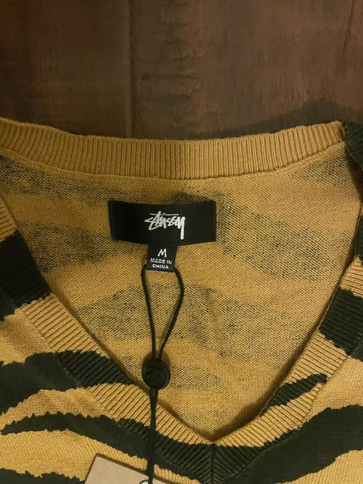 Stussy STUSSY TIGER PRINTED SWEATER VEST | Grailed