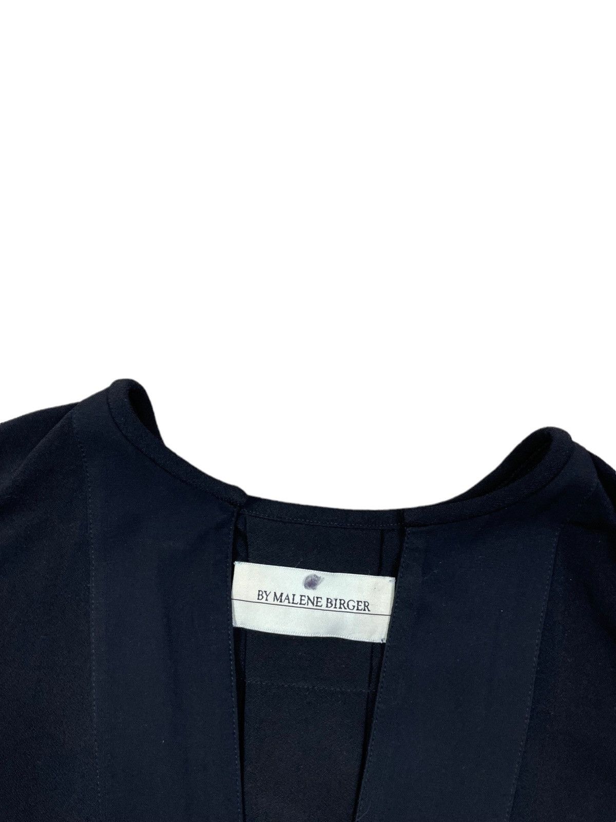 By Malene Birger By Malene Birger Verzalio Blouse size XS Size XS / US 0-2 / IT 36-38 - 4 Thumbnail