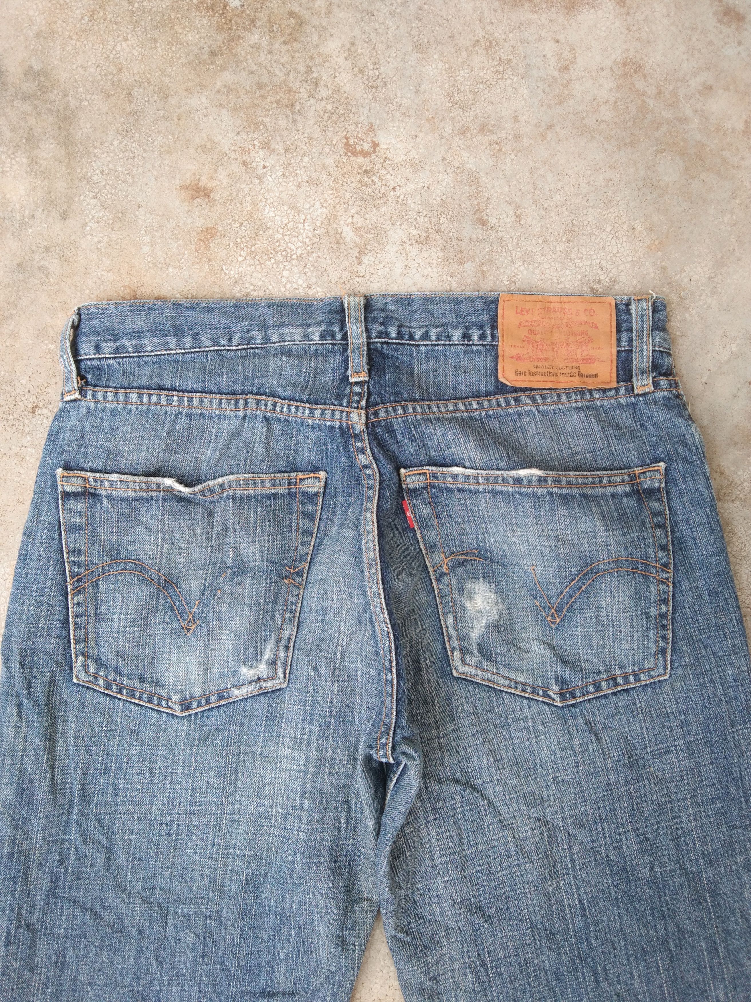 Levi's Vintage Levi's Jeans 537 Distressed Denim 31x29.5 Size US 31 - 4 Thumbnail