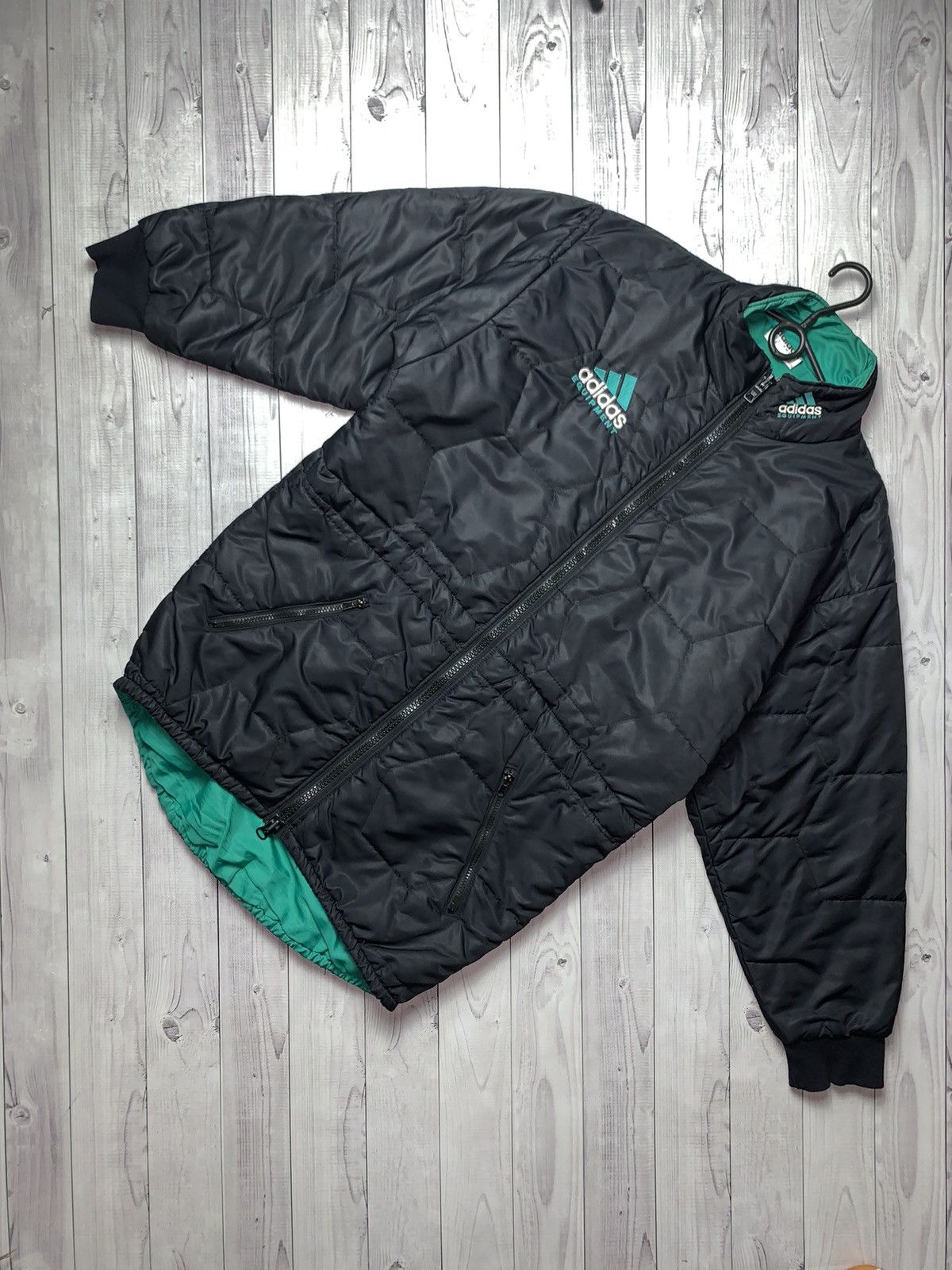 Adidas × Vintage Vintage adidas Equipment soccer jacket size M ball Size US M / EU 48-50 / 2 - 2 Thumbnail