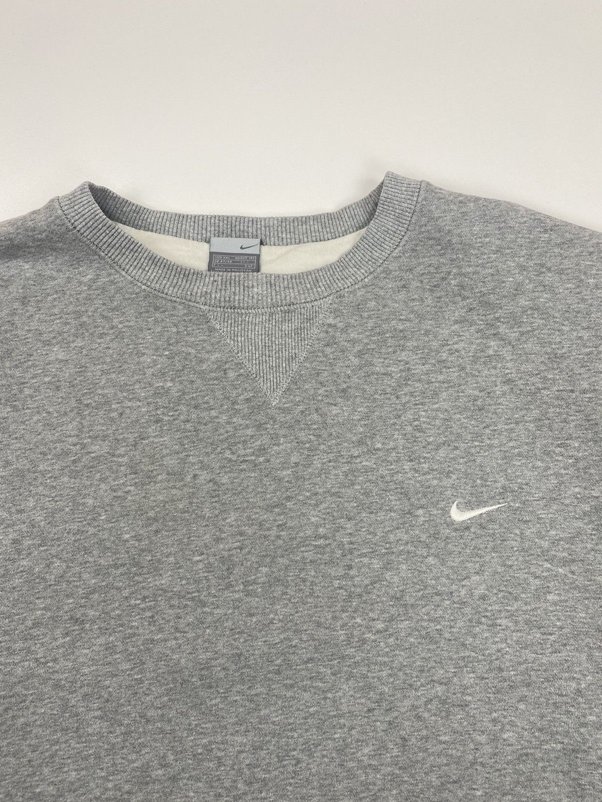 Nike × Vintage Mens Vintage Nike Oversized Sweatshirt size XXL Size US XXL / EU 58 / 5 - 2 Thumbnail