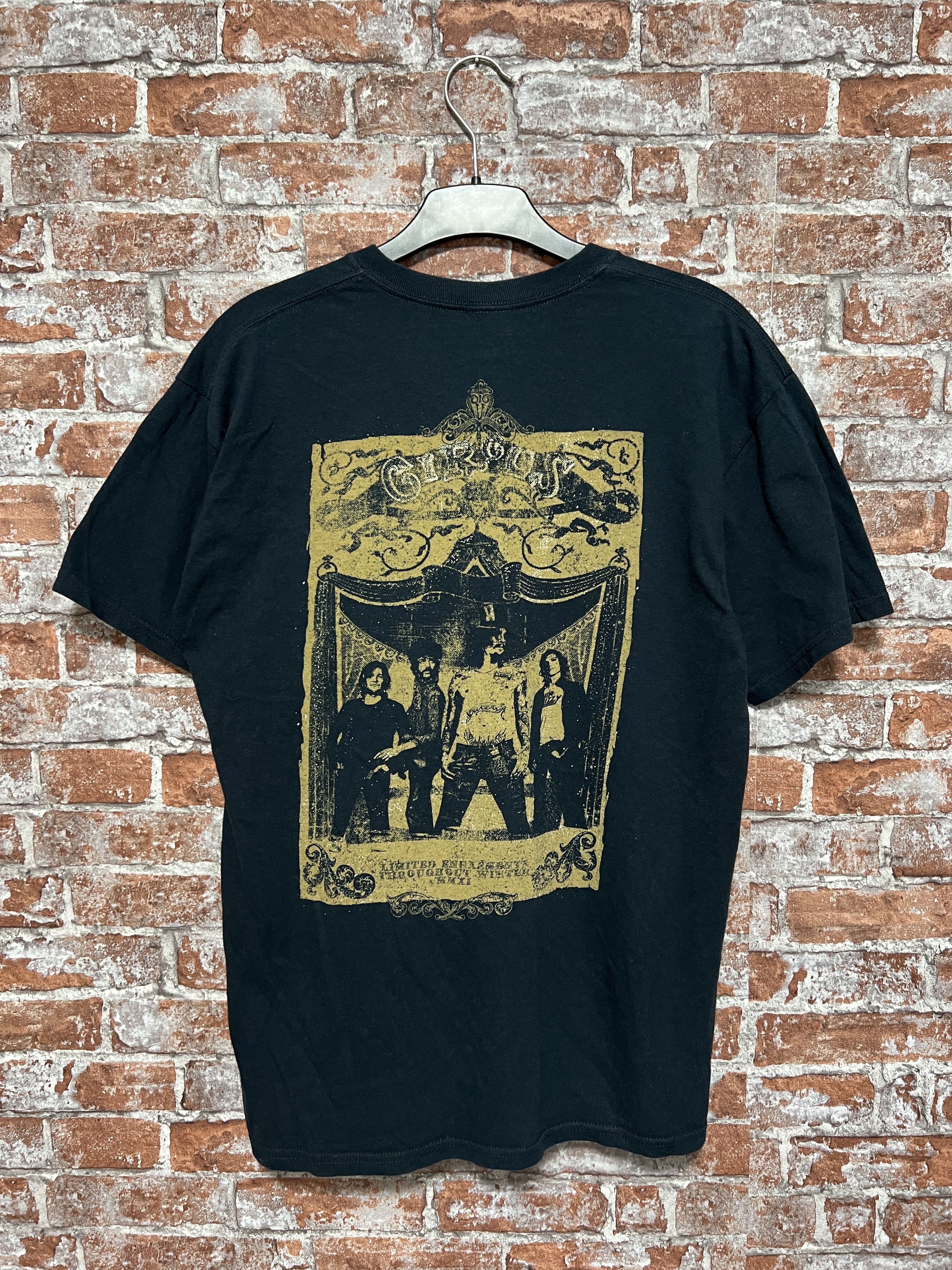 Band Tees Vintage 2000s The Darkness Band T-shirt Size US M / EU 48-50 / 2 - 2 Thumbnail