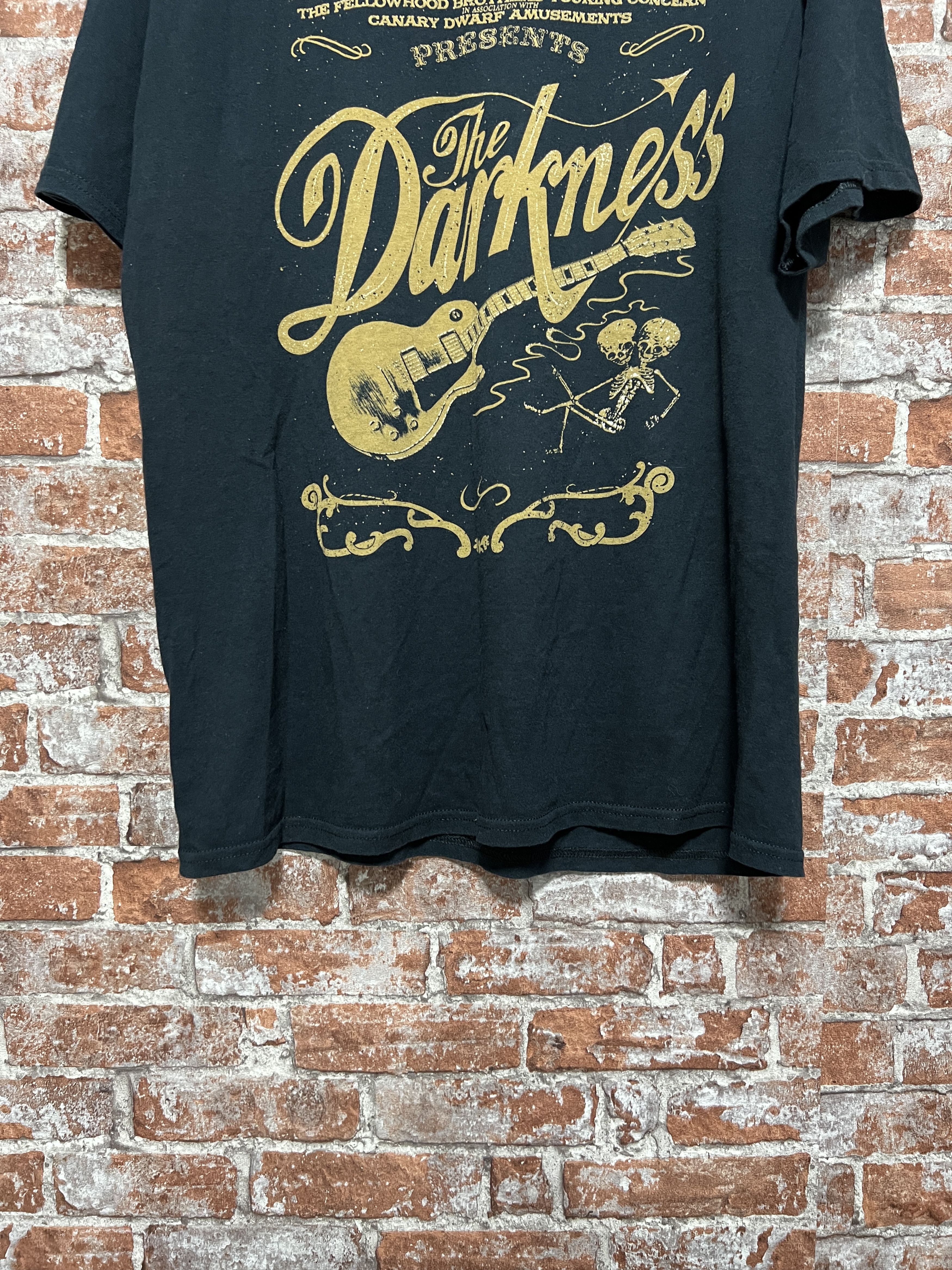 Band Tees Vintage 2000s The Darkness Band T-shirt Size US M / EU 48-50 / 2 - 6 Thumbnail