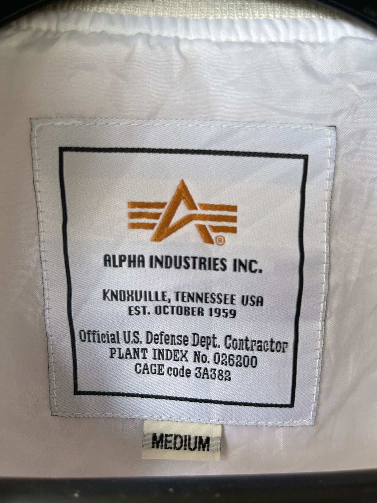 Alpha Industries Like new ALPHA INDUSTRIES BOMBER LIGHT JACKET Size US M / EU 48-50 / 2 - 12 Thumbnail