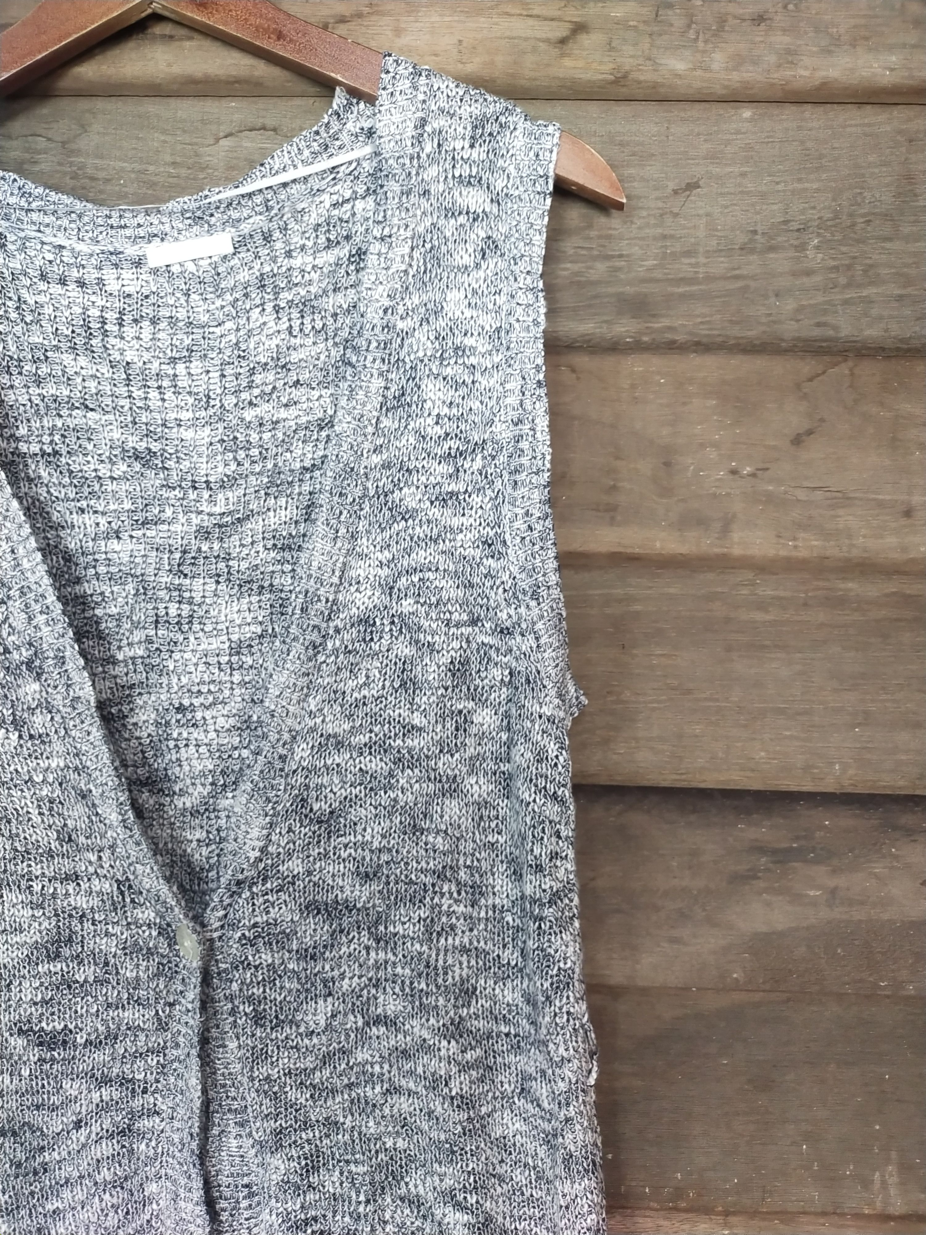 Japanese Brand GU grey sleeveless cardigan #S202 Size M / US 6-8 / IT 42-44 - 4 Thumbnail