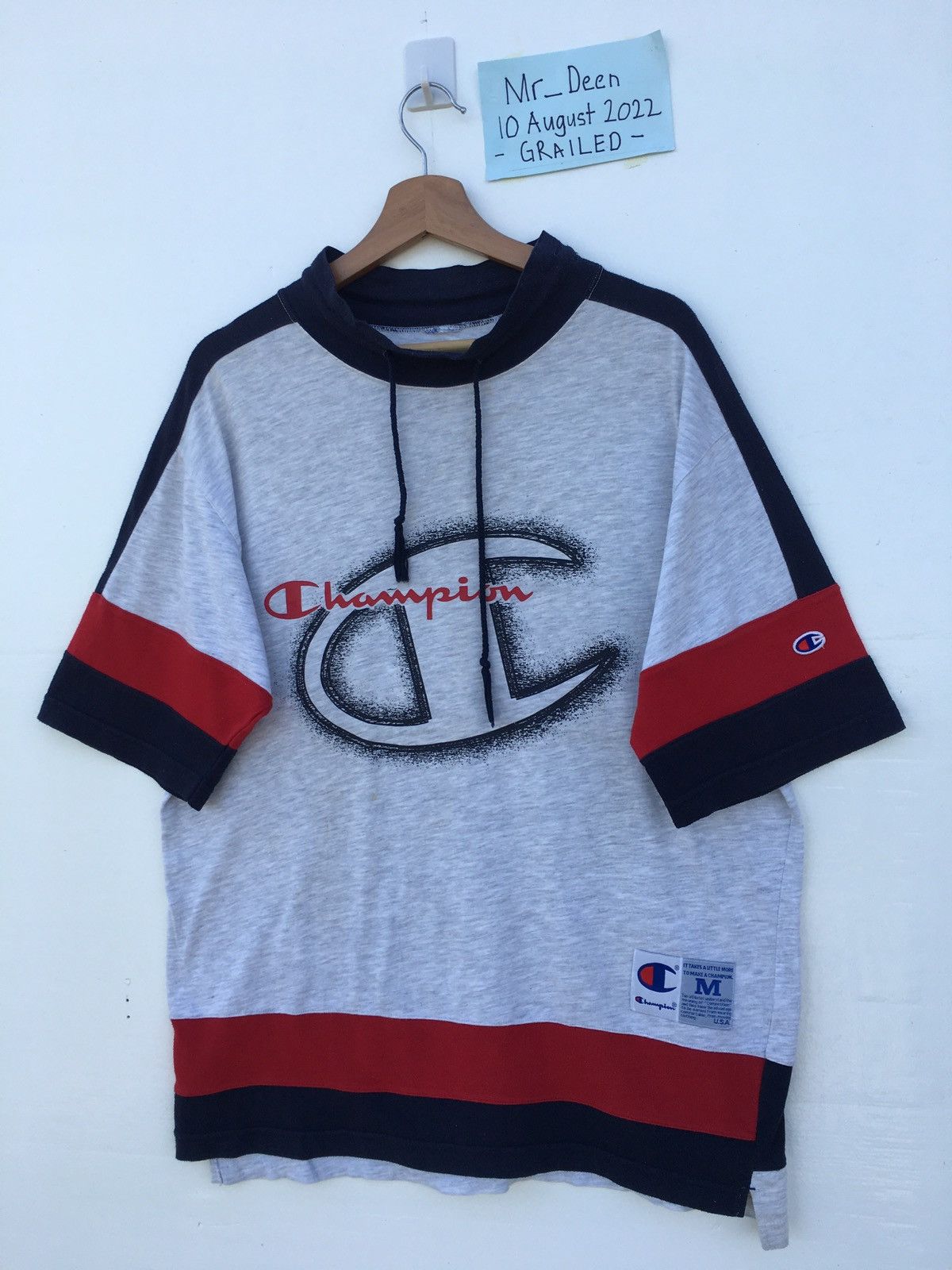 Champion Vintage 90s Champion Big Logo Streetwear Tshirt Size US L / EU 52-54 / 3 - 13 Thumbnail