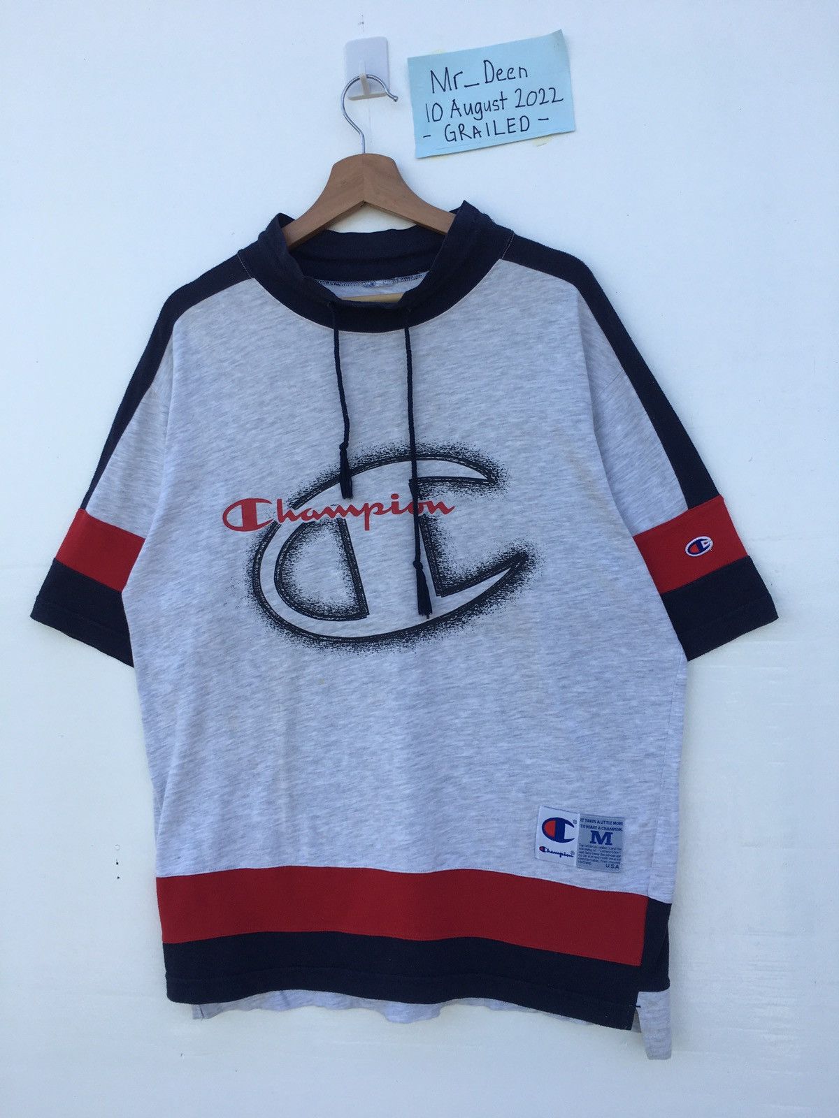 Champion Vintage 90s Champion Big Logo Streetwear Tshirt Size US L / EU 52-54 / 3 - 4 Thumbnail