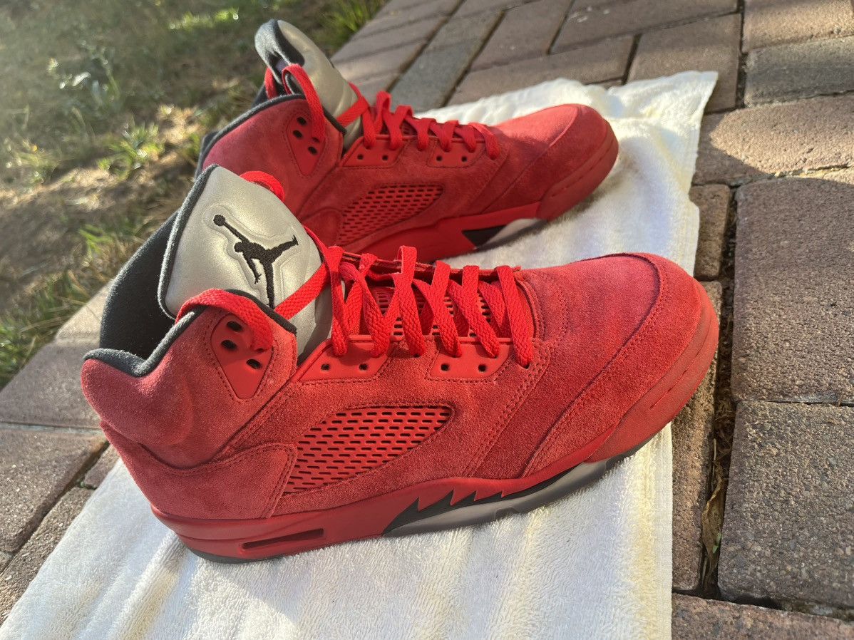Jordan Brand × Nike Air Jordan 5 Retro “Red Suede” Size US 11.5 / EU 44-45 - 1 Thumbnail