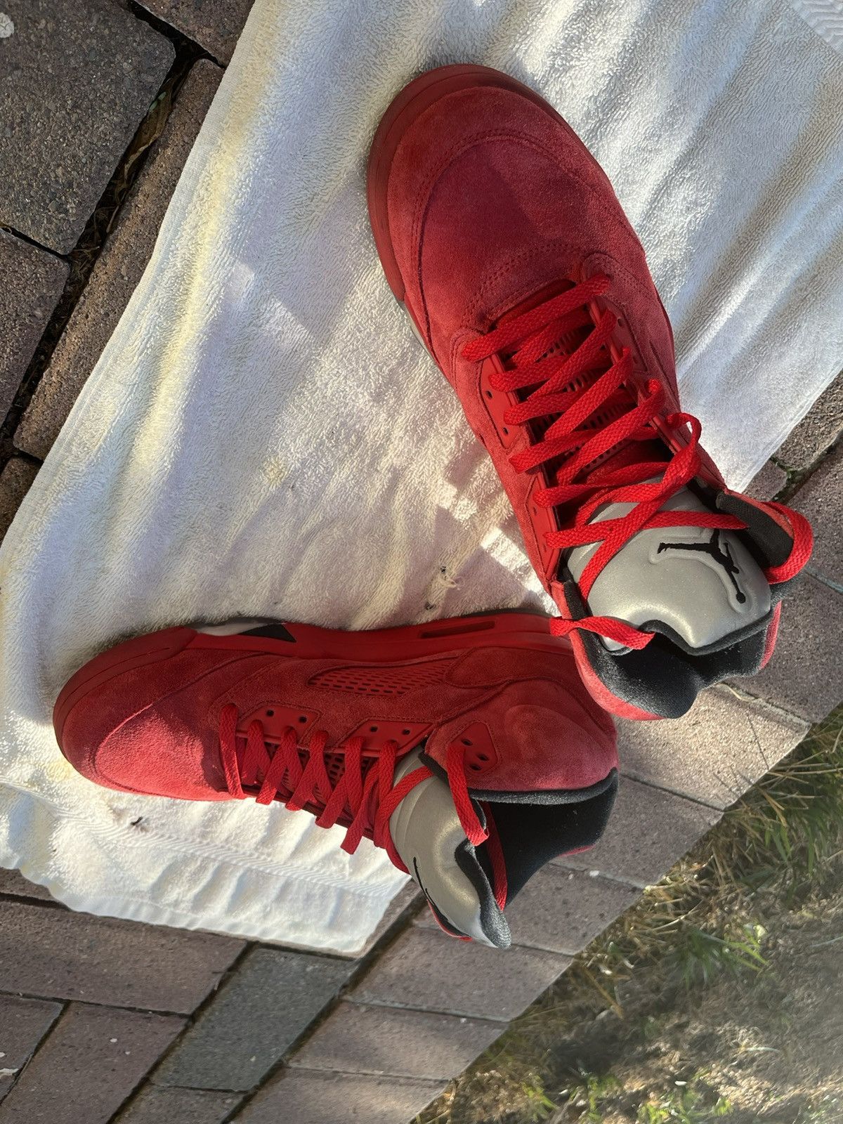 Jordan Brand × Nike Air Jordan 5 Retro “Red Suede” Size US 11.5 / EU 44-45 - 2 Thumbnail