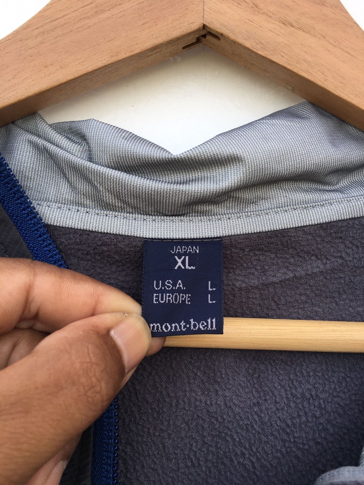 Montbell Rare Montbell Hoodie Size US L / EU 52-54 / 3 - 9 Thumbnail