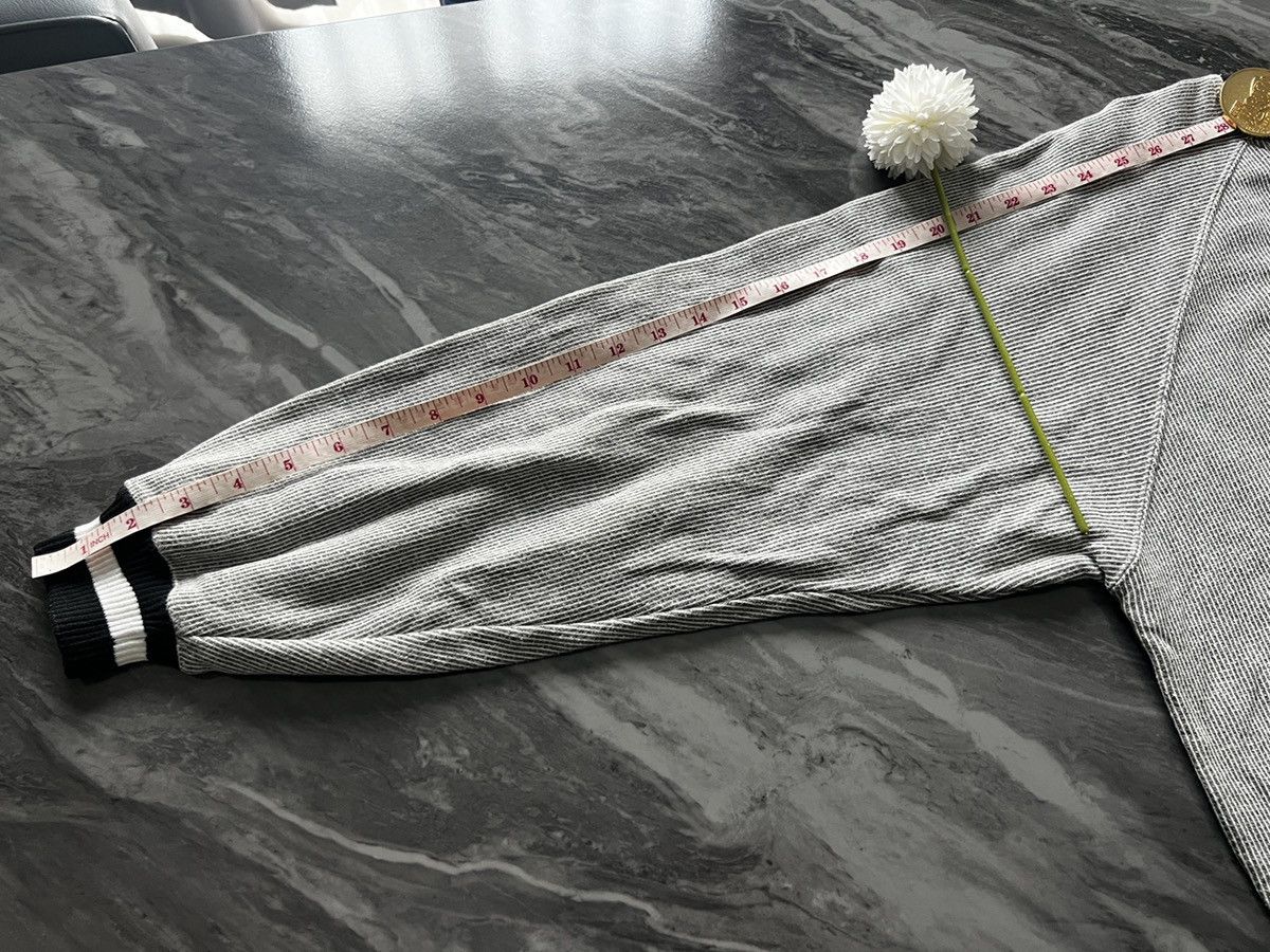 Bitch Skateboards : Grey Sweater Skate Sk8
