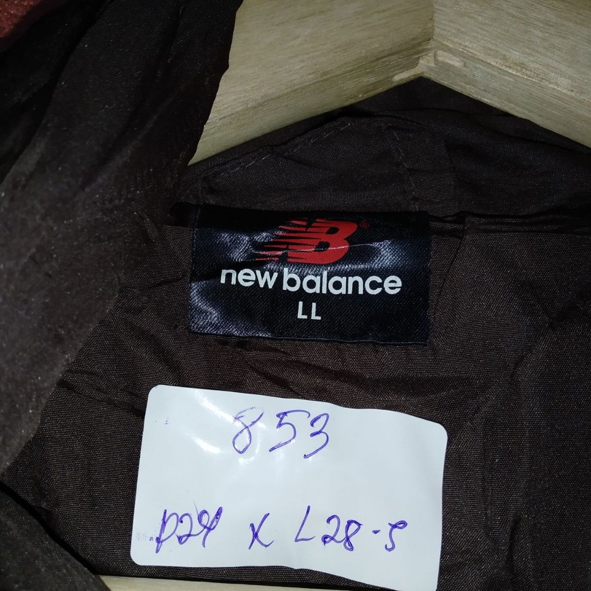 New Balance Vintage New Balance Zipper Jacket Fur Hoodie Outdoor Size US M / EU 48-50 / 2 - 5 Thumbnail