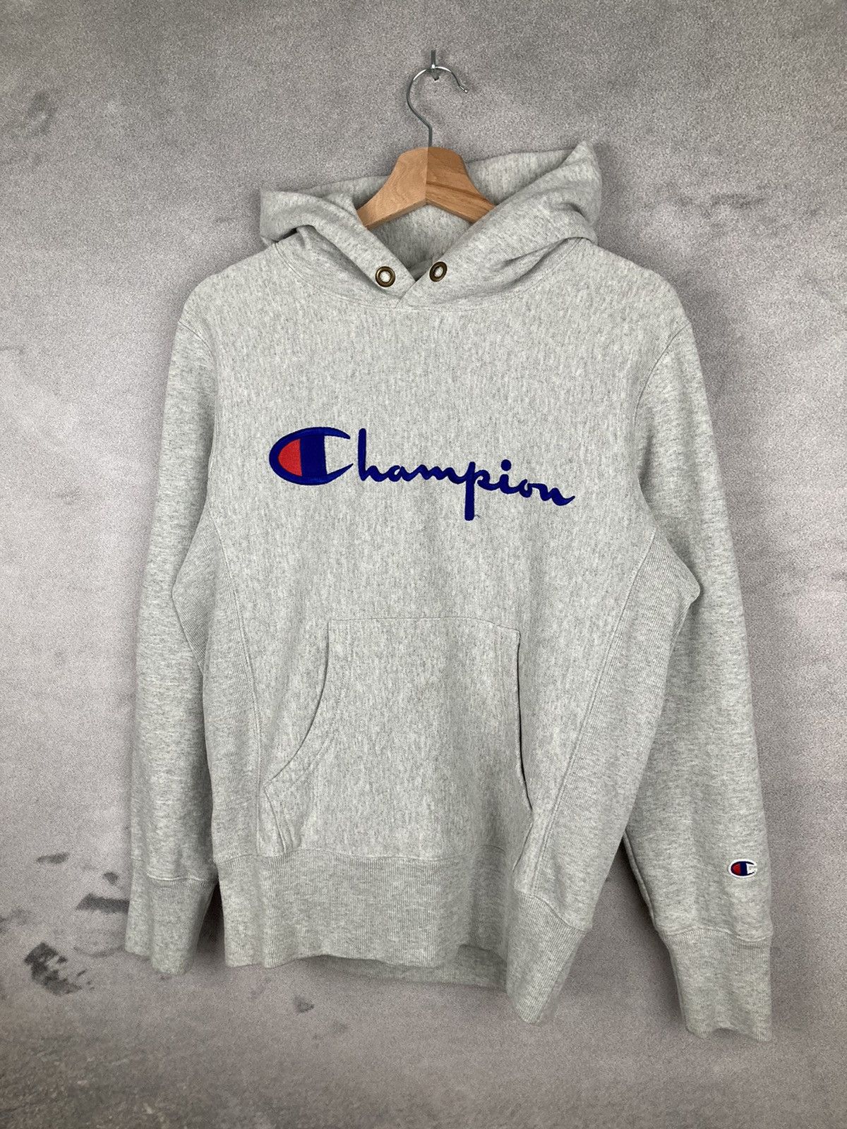 Champion Vintage Champion Reverse Weave 90s Retro Logo Spellout Size US M / EU 48-50 / 2 - 2 Thumbnail
