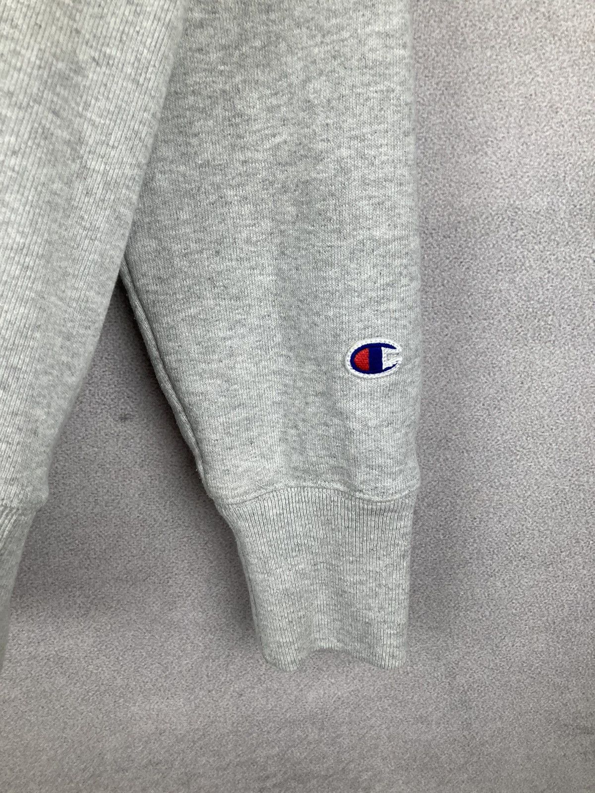 Champion Vintage Champion Reverse Weave 90s Retro Logo Spellout Size US M / EU 48-50 / 2 - 5 Thumbnail
