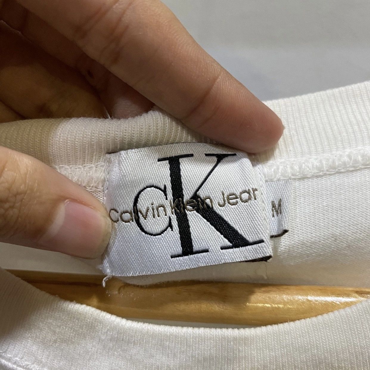 Calvin Klein × Calvin Klein 205W39NYC × Vintage VINTAGE RARE‼️Calvin Klein Jeans Barcode Big Logo T-Shirts Size US M / EU 48-50 / 2 - 3 Thumbnail