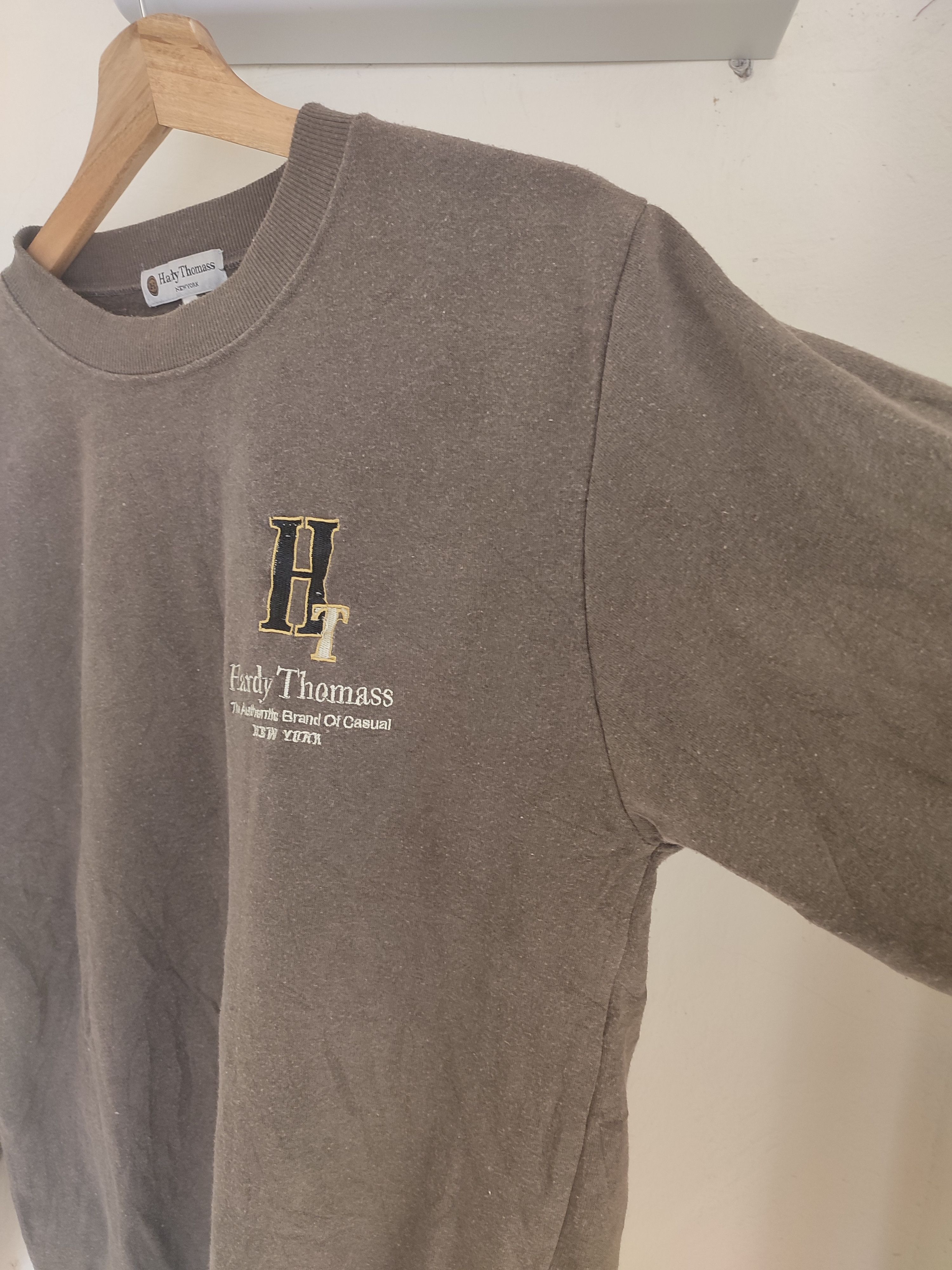 Vintage Vintage Hardy Thomas New York Sweatshirt Size US M / EU 48-50 / 2 - 6 Thumbnail