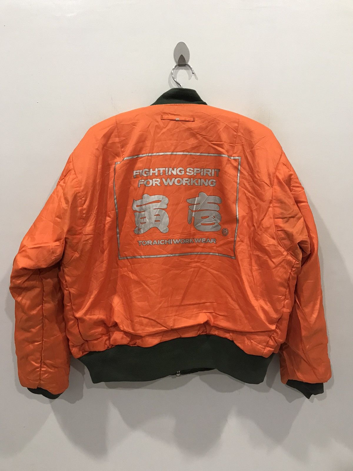 Japanese Brand Vintage TORAICHI WORKWEAR FLIGHT Jacket Size US XXL / EU 58 / 5 - 1 Thumbnail
