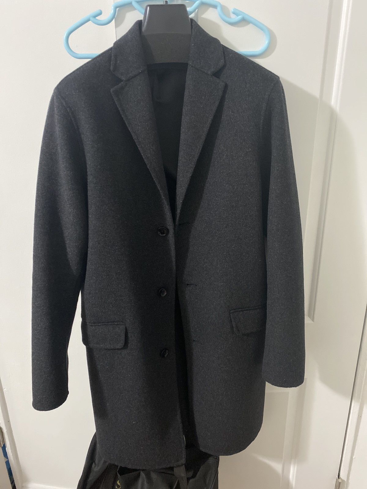 Unstructured wool blend coat